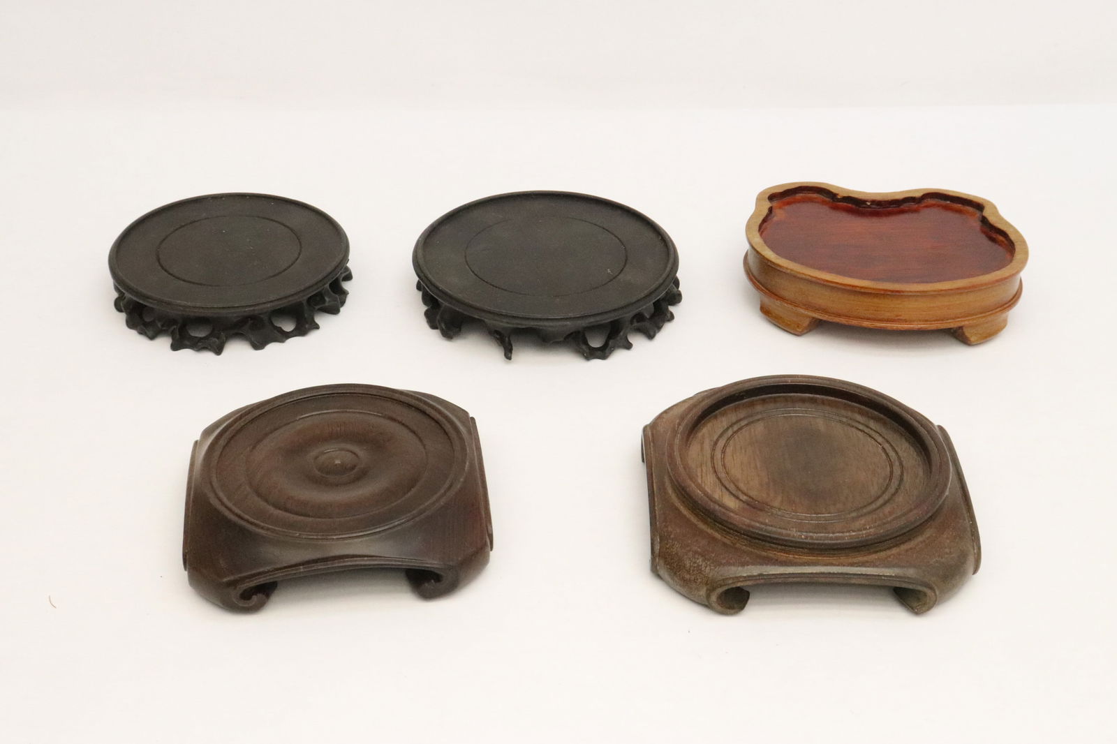 5 Chinese fine wood stands: 5 Chinese fine wood stands, 1.2"x5.2"dia - 1.2"x5.9"dia