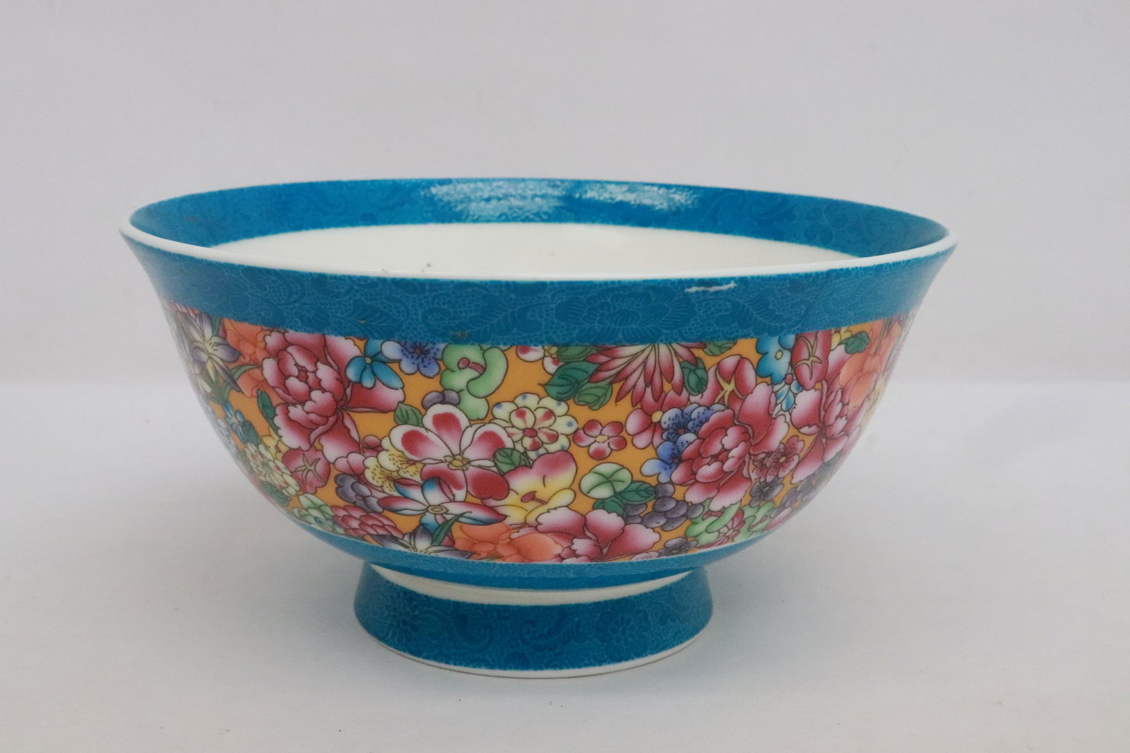 An enamel on porcelain bowl (1 of 8)
