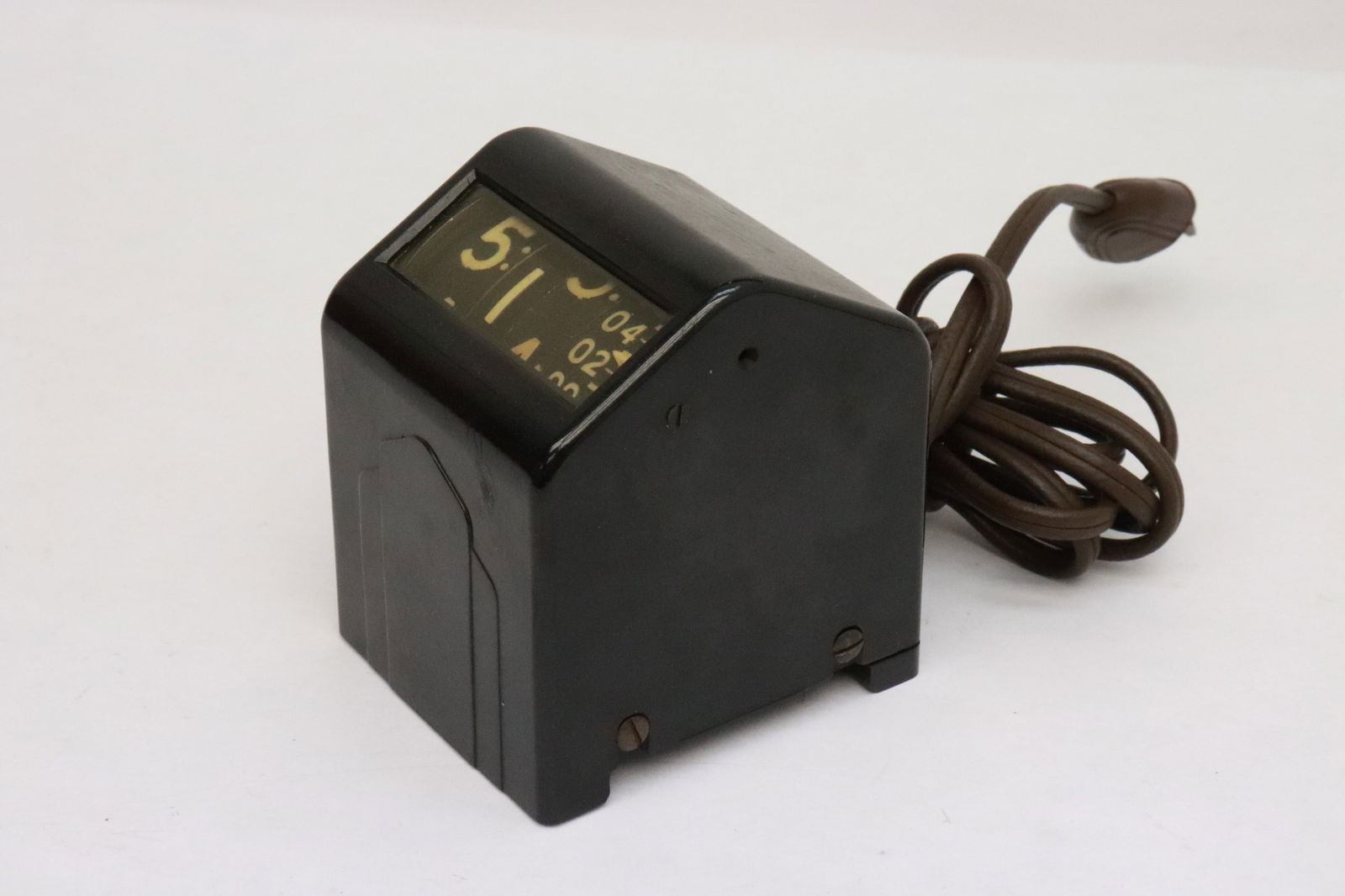 art deco double display table clock with Bakelite case - 3