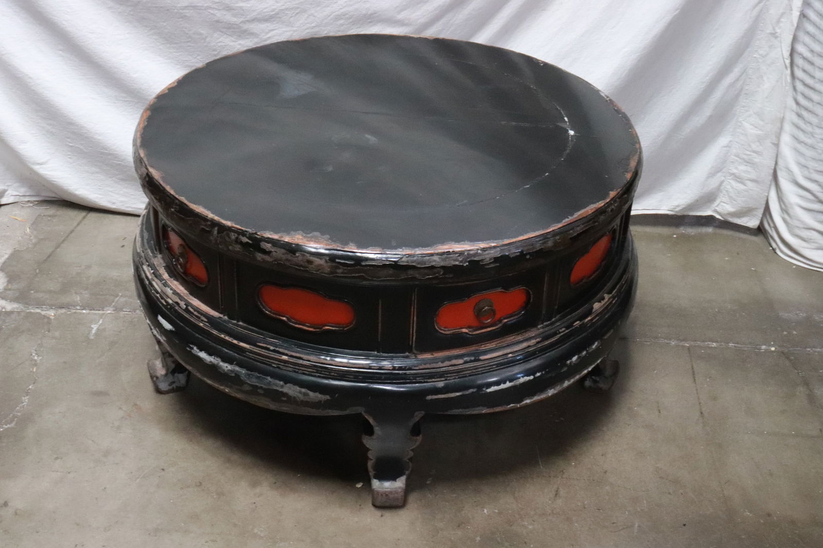 Chinese 19th/20th c. lacquer round table with drawers: Chinese 19th/20th century lacquer round table with drawers, lacquer worn, 18.4"x35.2"dia