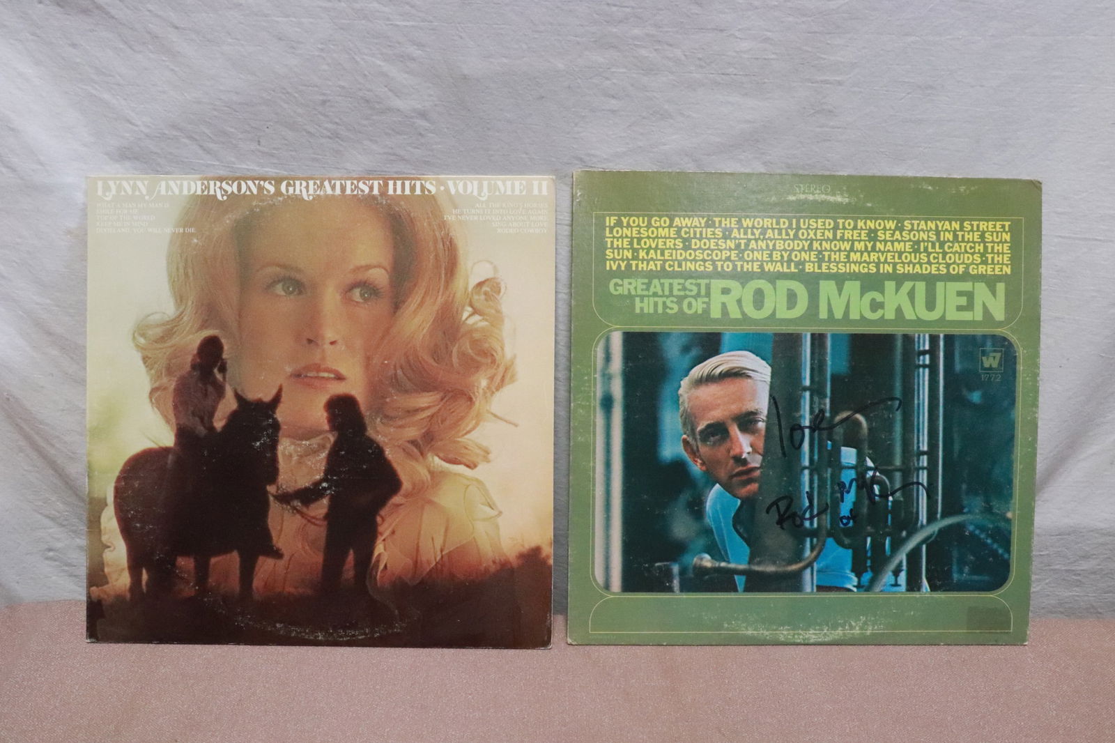 2 signed LP; Rod McKuen, and Lynn anderson: 2 signed LP; Rod McKuen, and Lynn anderson