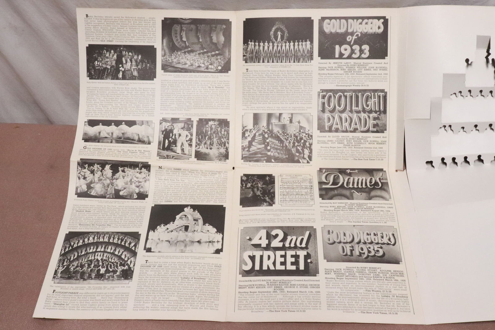 Interesting record w/ 3-dimensional display when open up - 7