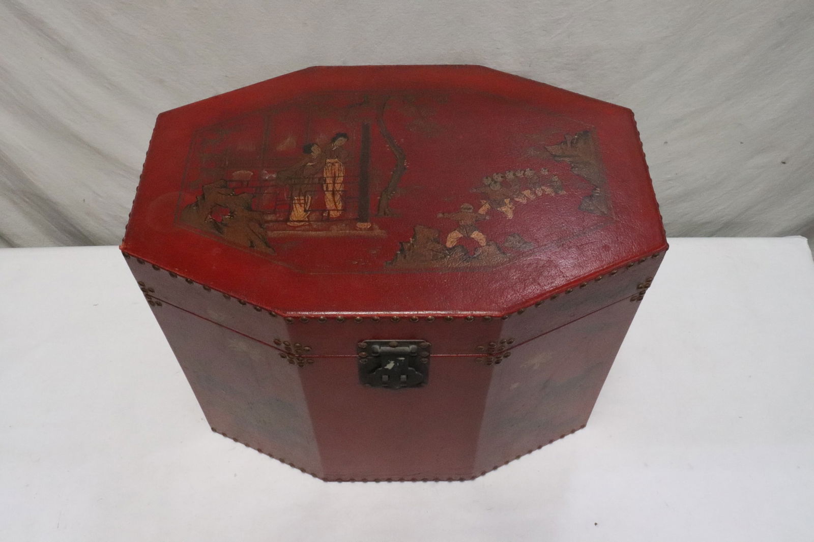 Chinese vintage painted wood storage box (1 of 9)
