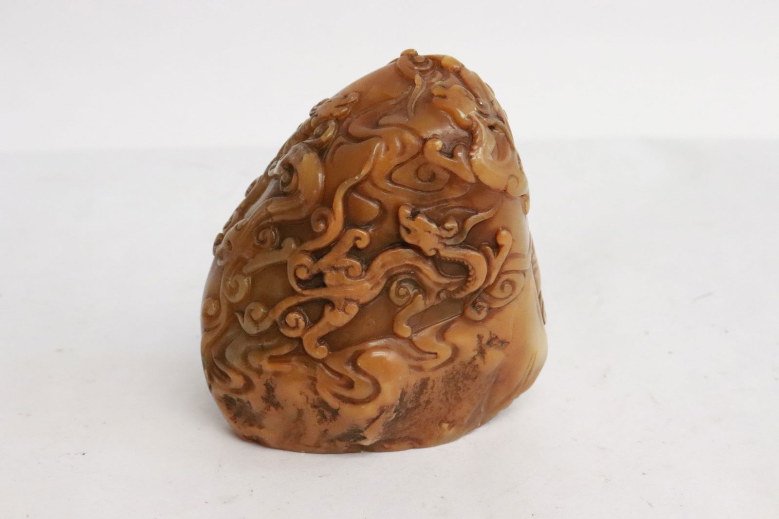 Chinese shoushan stone seal (1 of 5)
