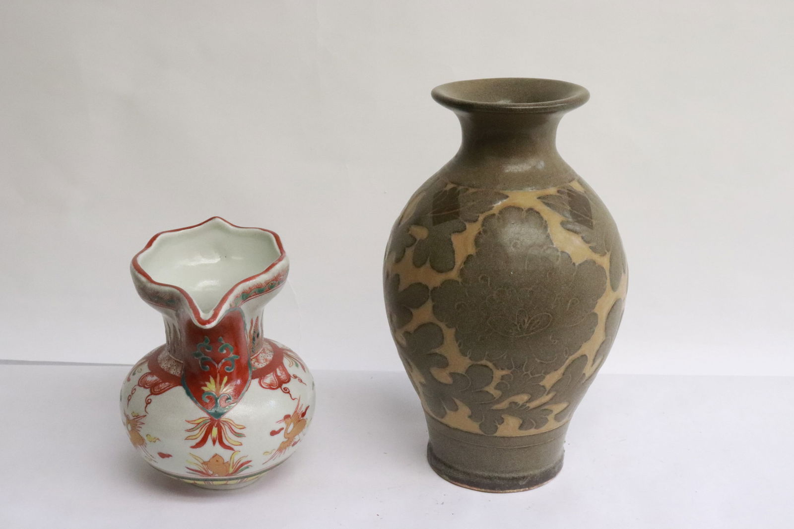 a Song style vase, and a wucai pitcher (1 of 9)