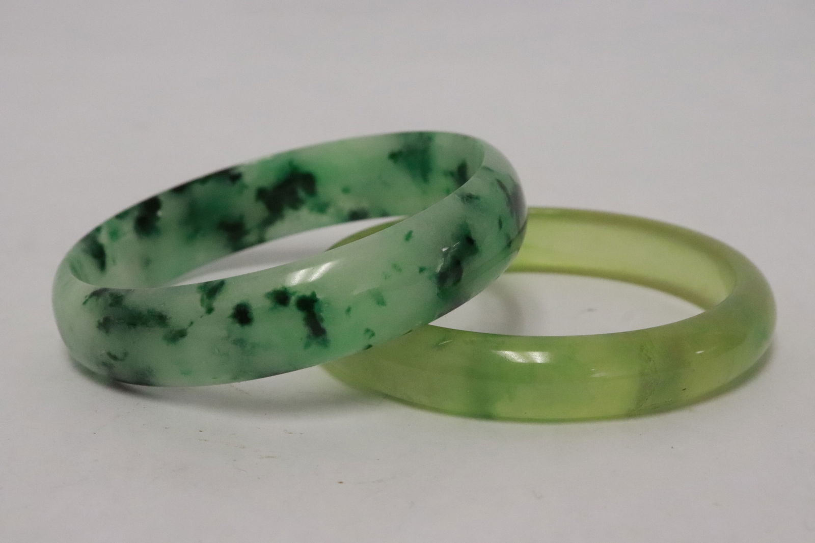 2 jadeite like bangles - 8