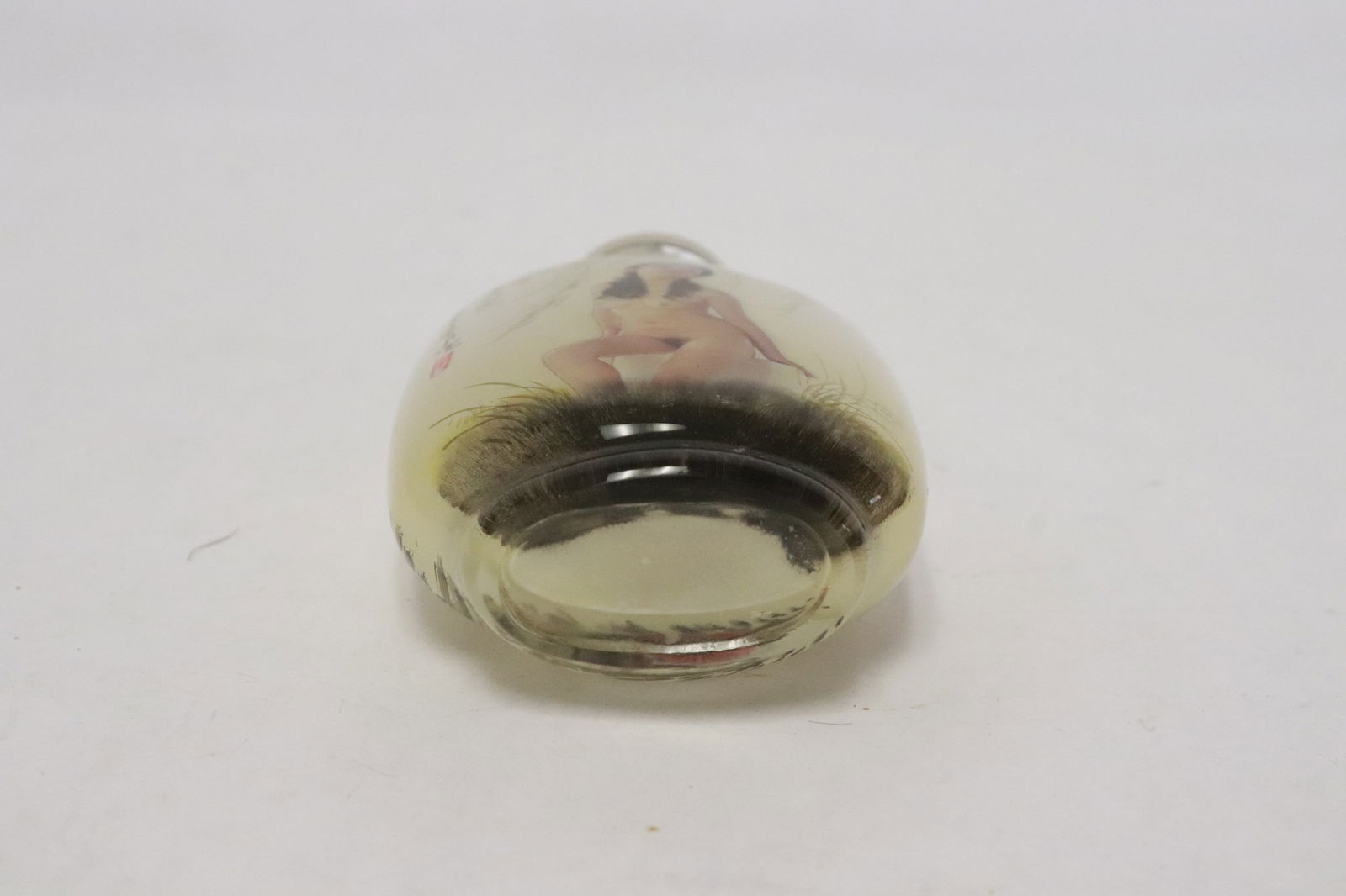 An inside painted snuff bottle - 6