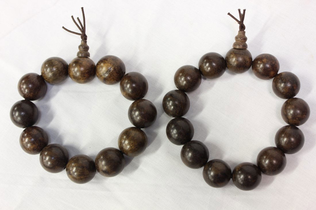 2 chenxiang wood bead bracelets: 2 chenxiang wood (沉香木) bead bracelets (18mm dia, 12 beads) (17mm dia, 13 beads)