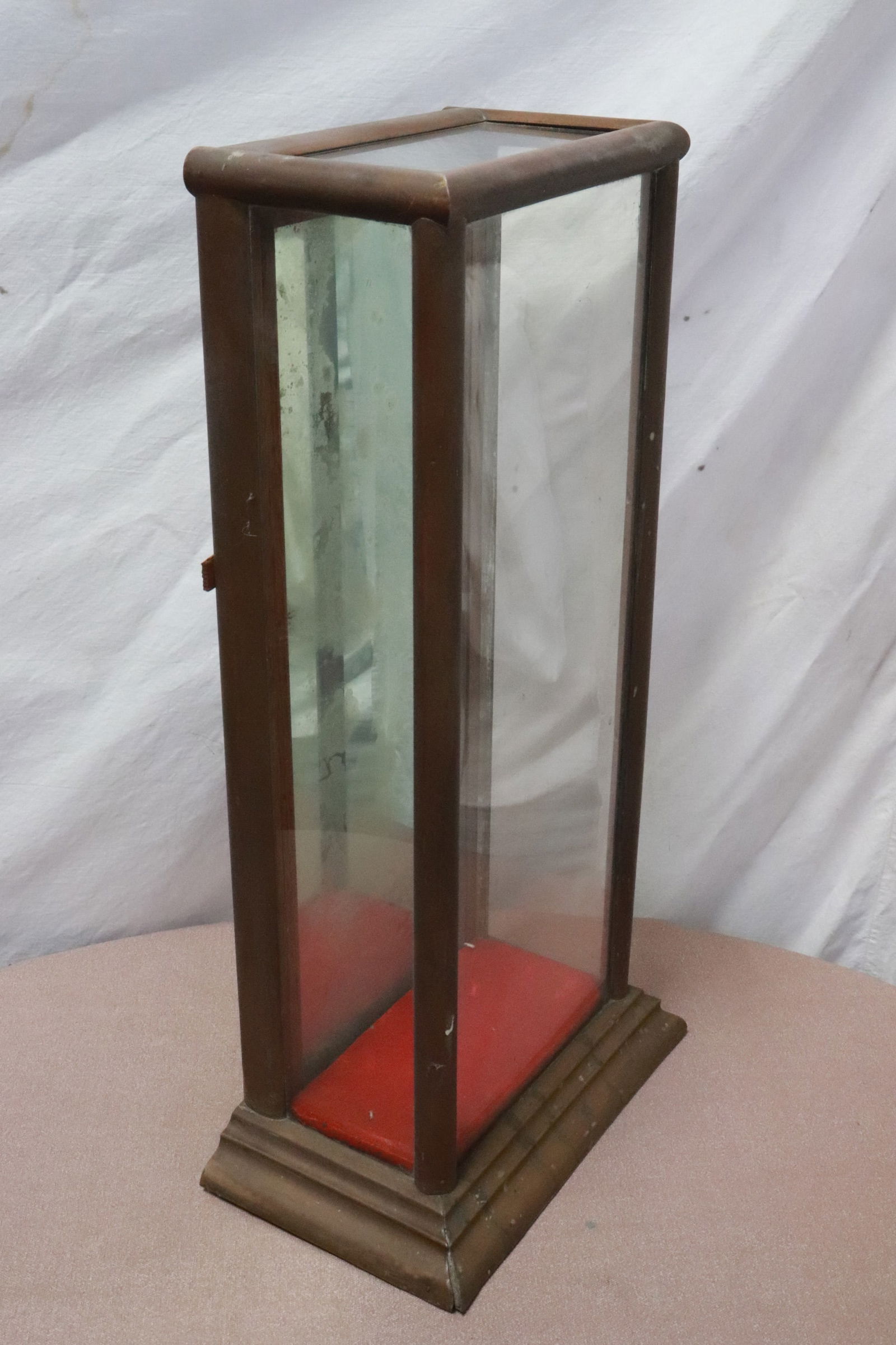 2 table top display case - 5