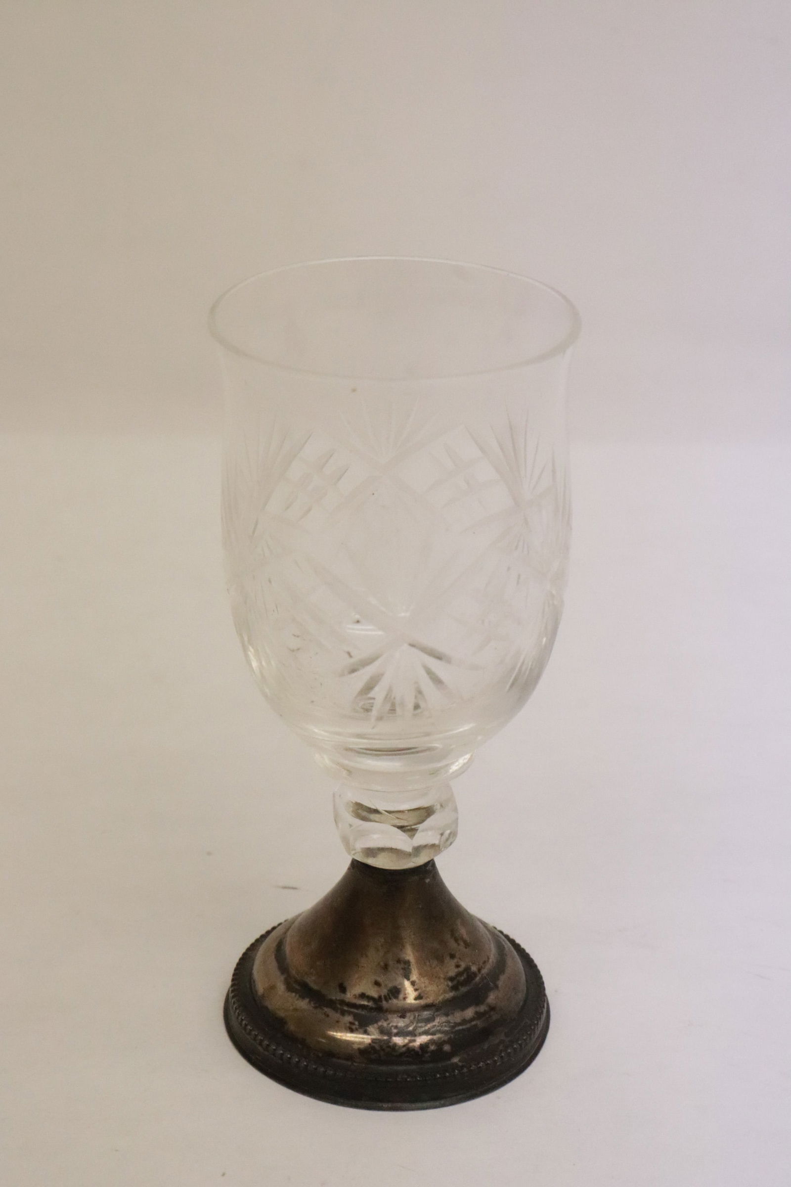 5 sterling based pieces - 5