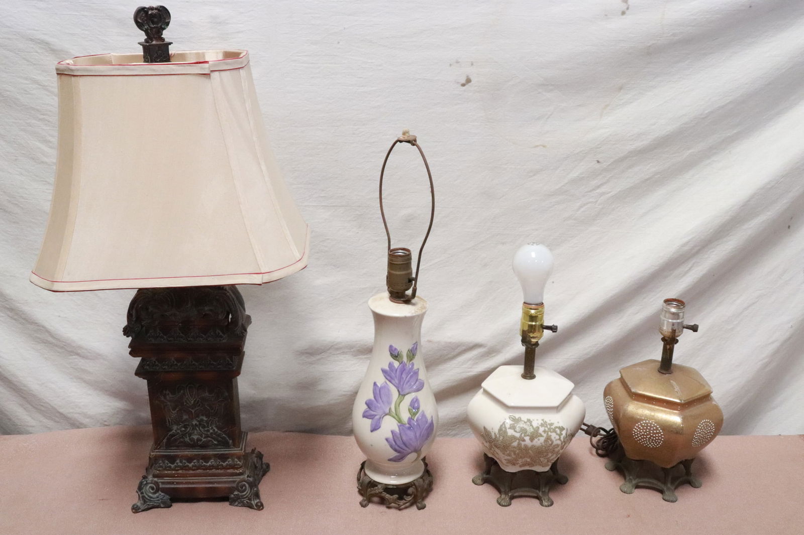 4 table lamps: 4 table lamps, 11.9"H - 28.4"H