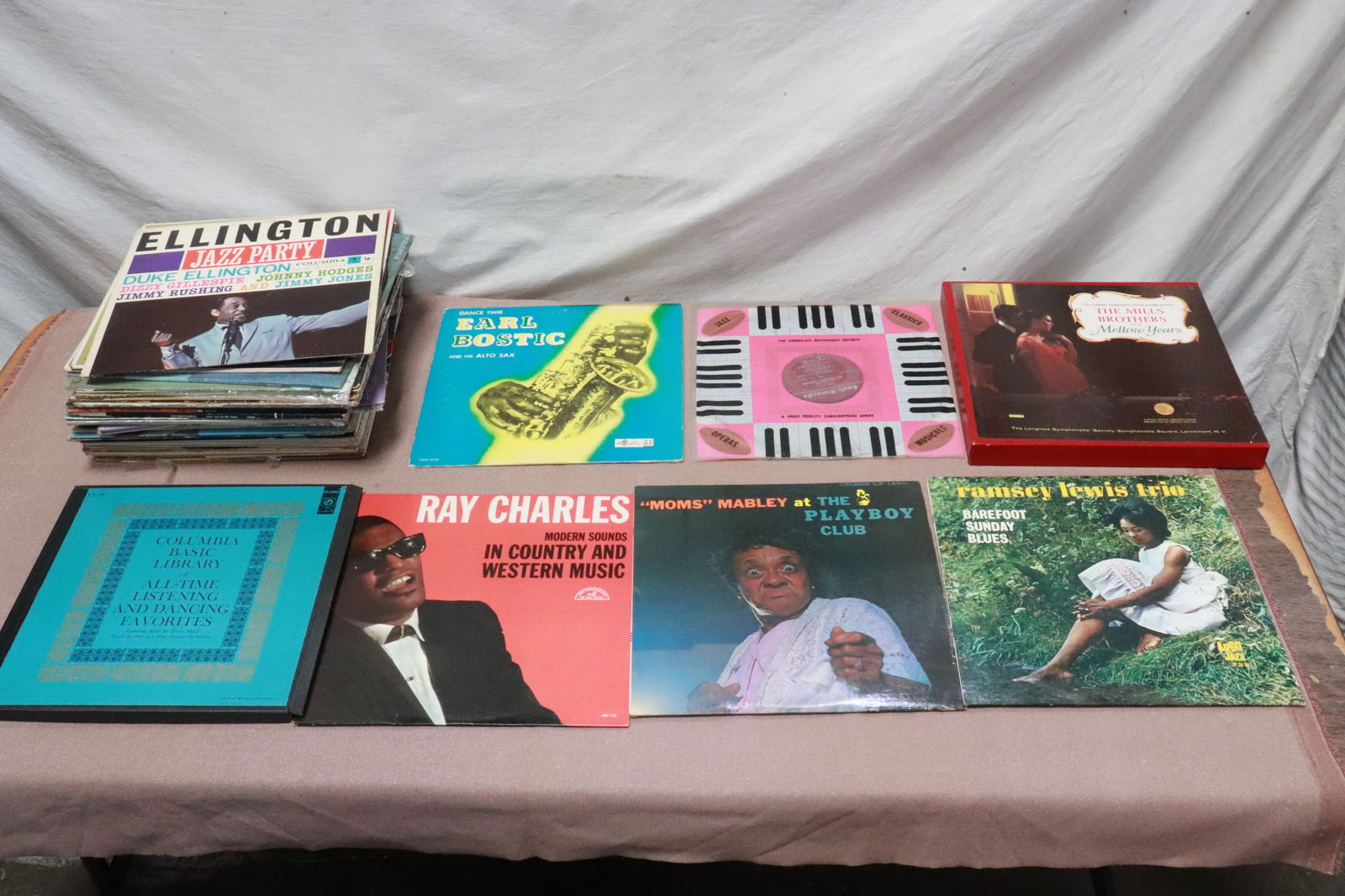 Over 40 vintage records (1 of 6)