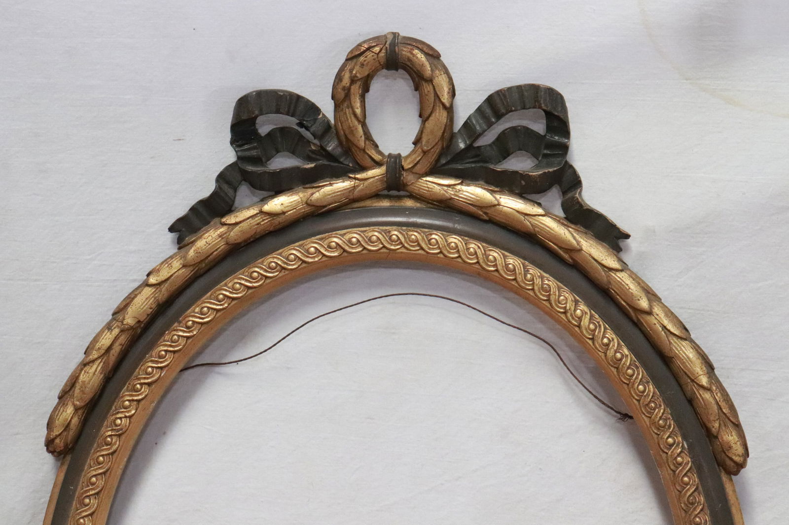 2 antique picture frames - 3