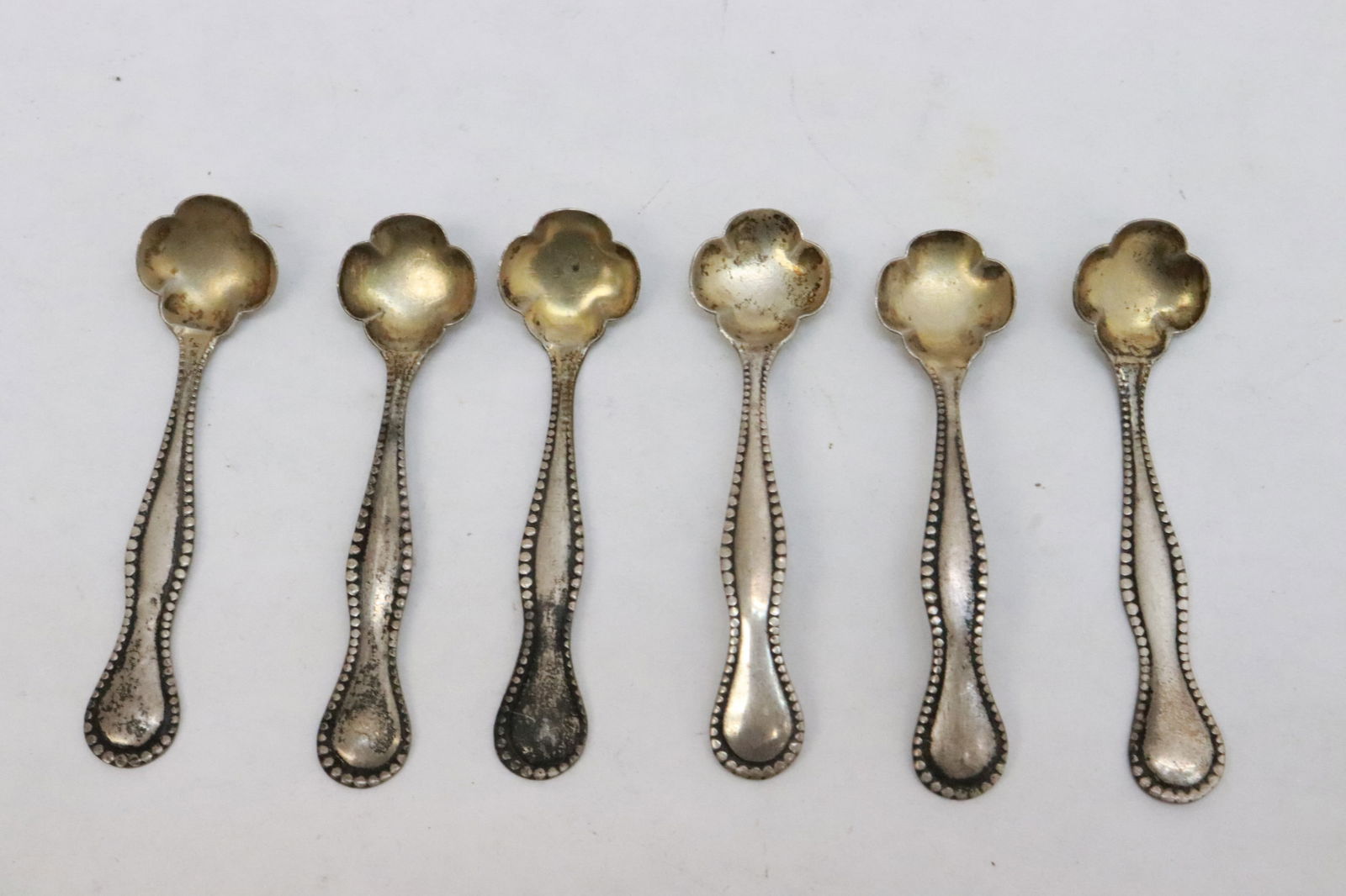 6 sterling salt spoons: 6 sterling salt spoons, 2"L ea