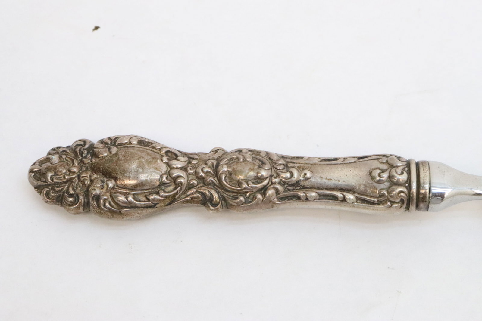 2 sterling handled serving pieces - 6