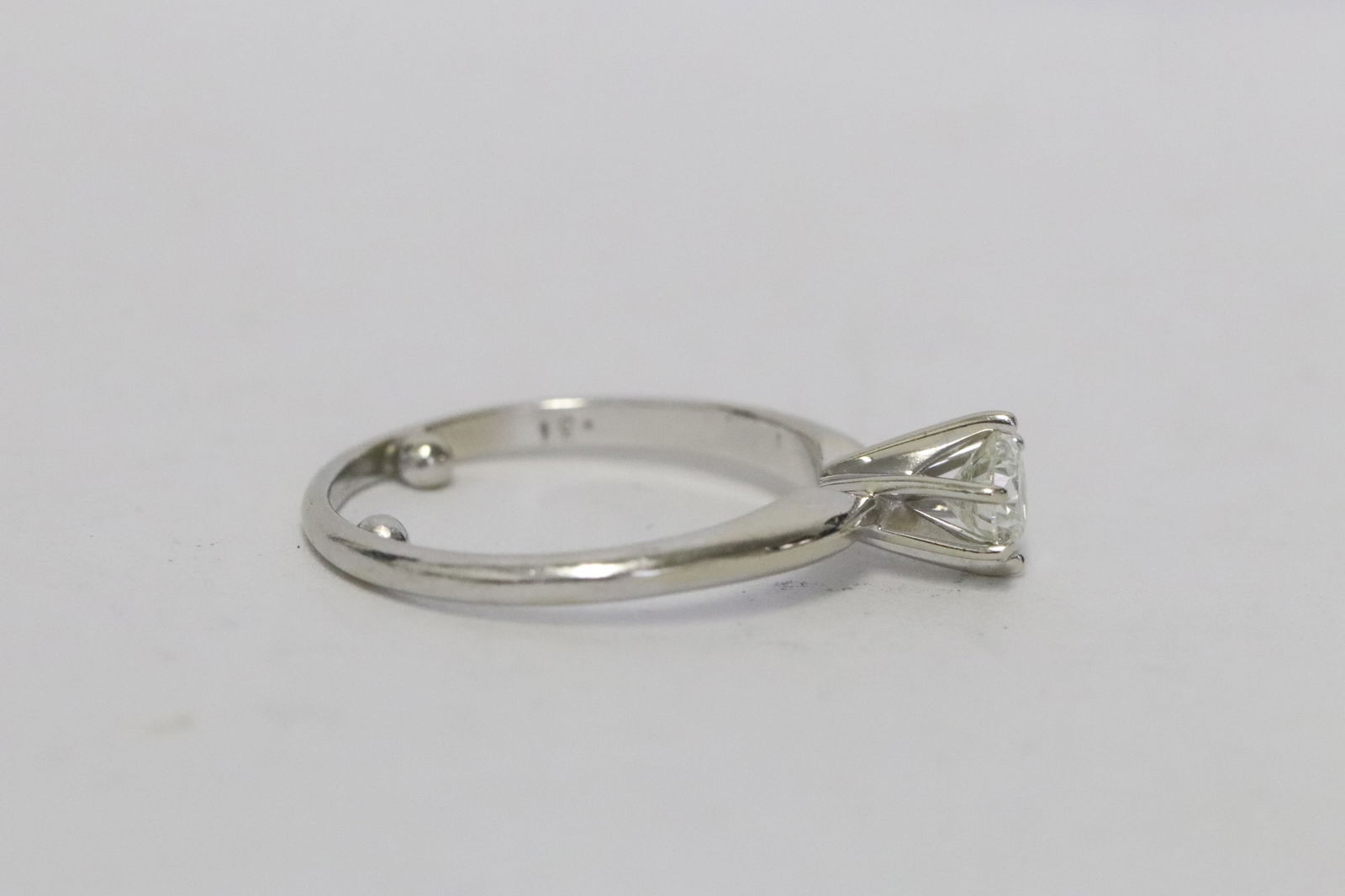 14K W/G diamond ring - 6