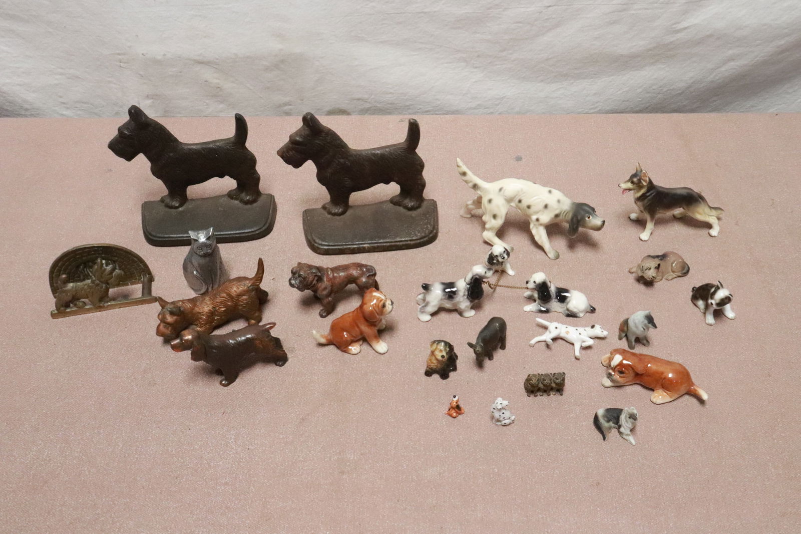 Lot of interesting dog motif articles: Lot of interesting dog motif articles (0.7"H - 3.2"H); including pair cast iron bookends, etc