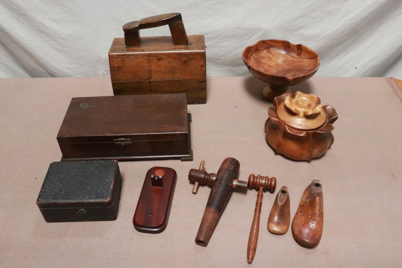 Lot of misc. wood articles: Lot of misc. wood articles