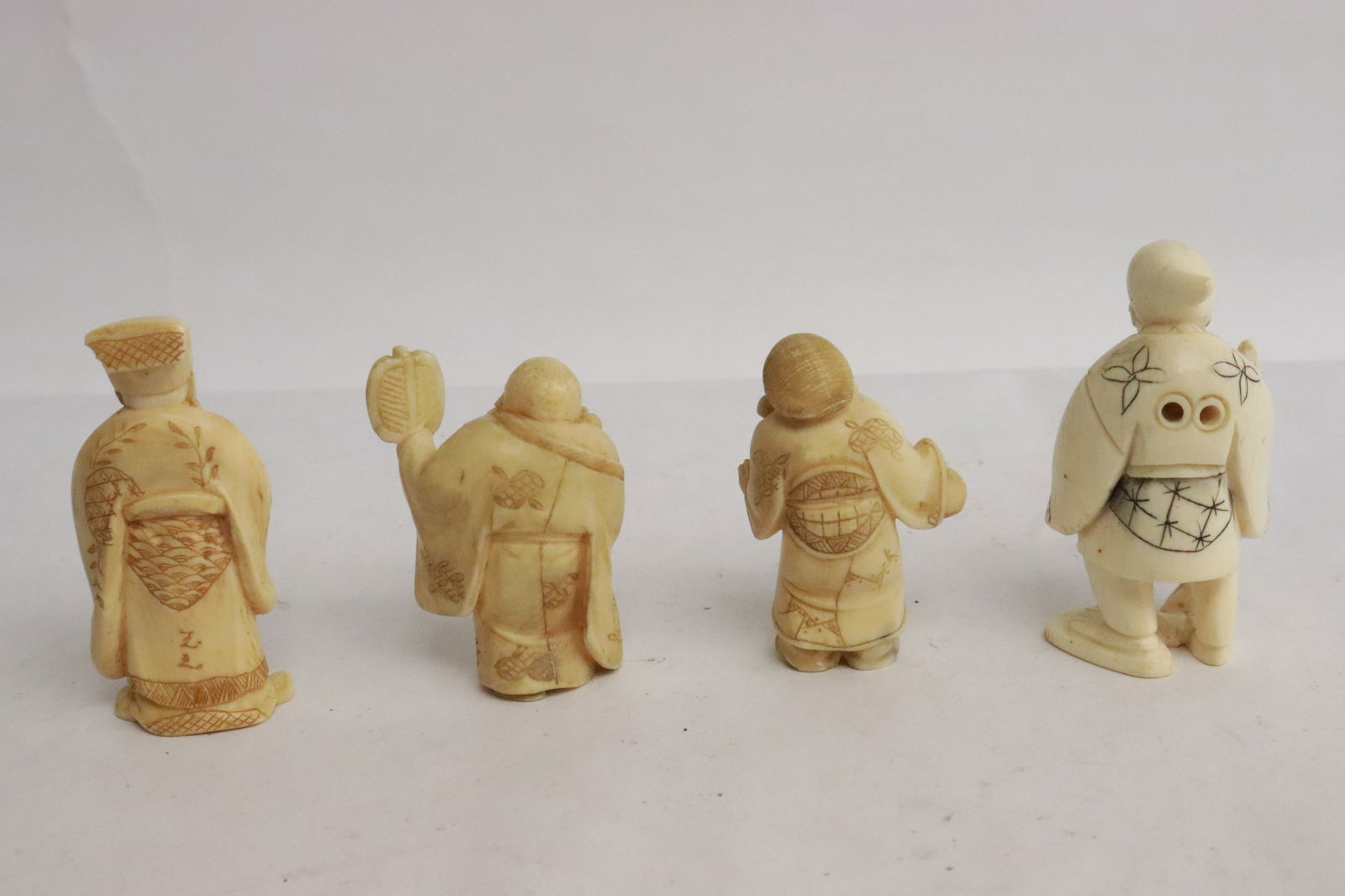 4 Japanese bone carved netsukes - 4