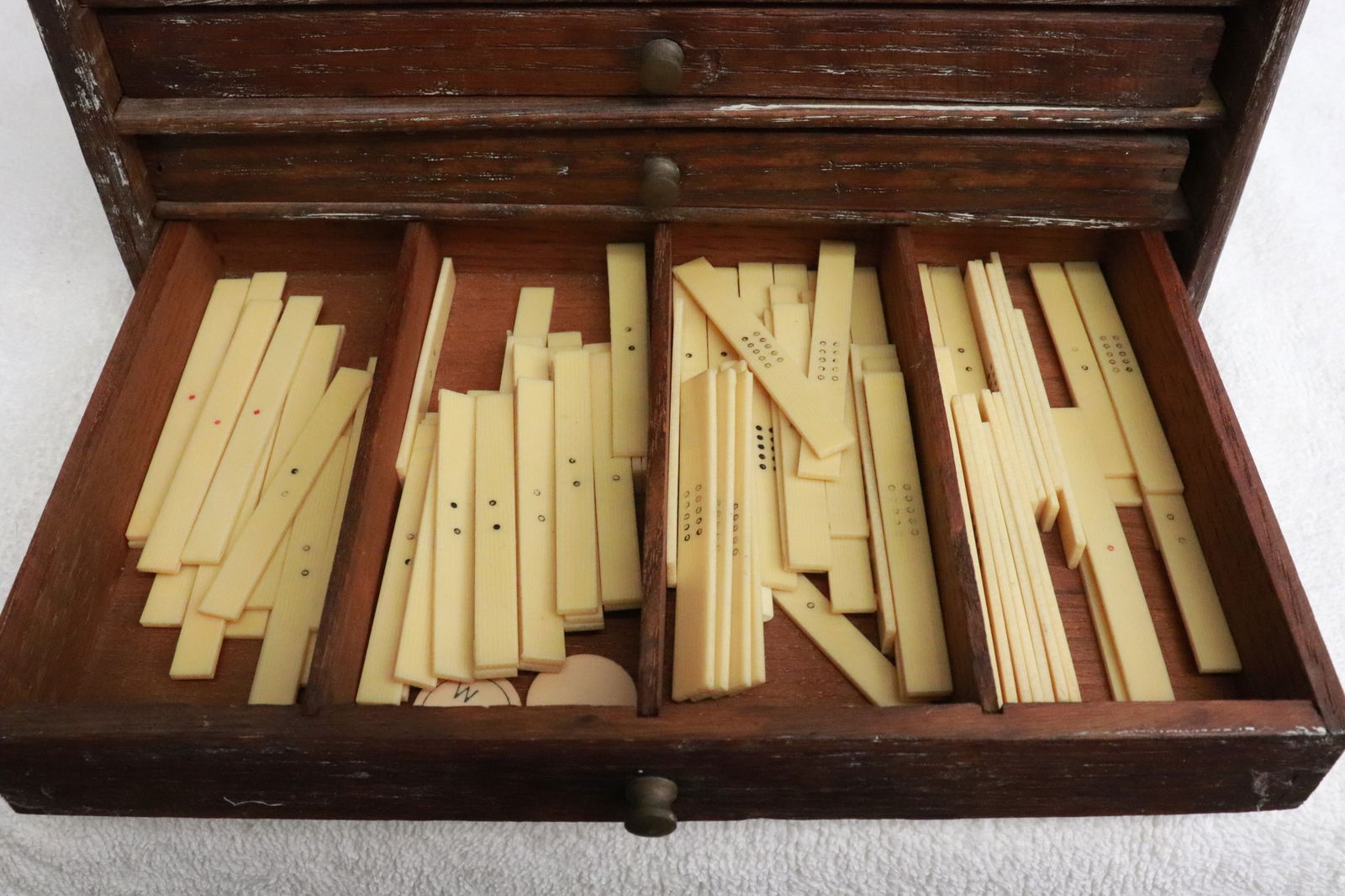 Antique mahjong set, complete - 2