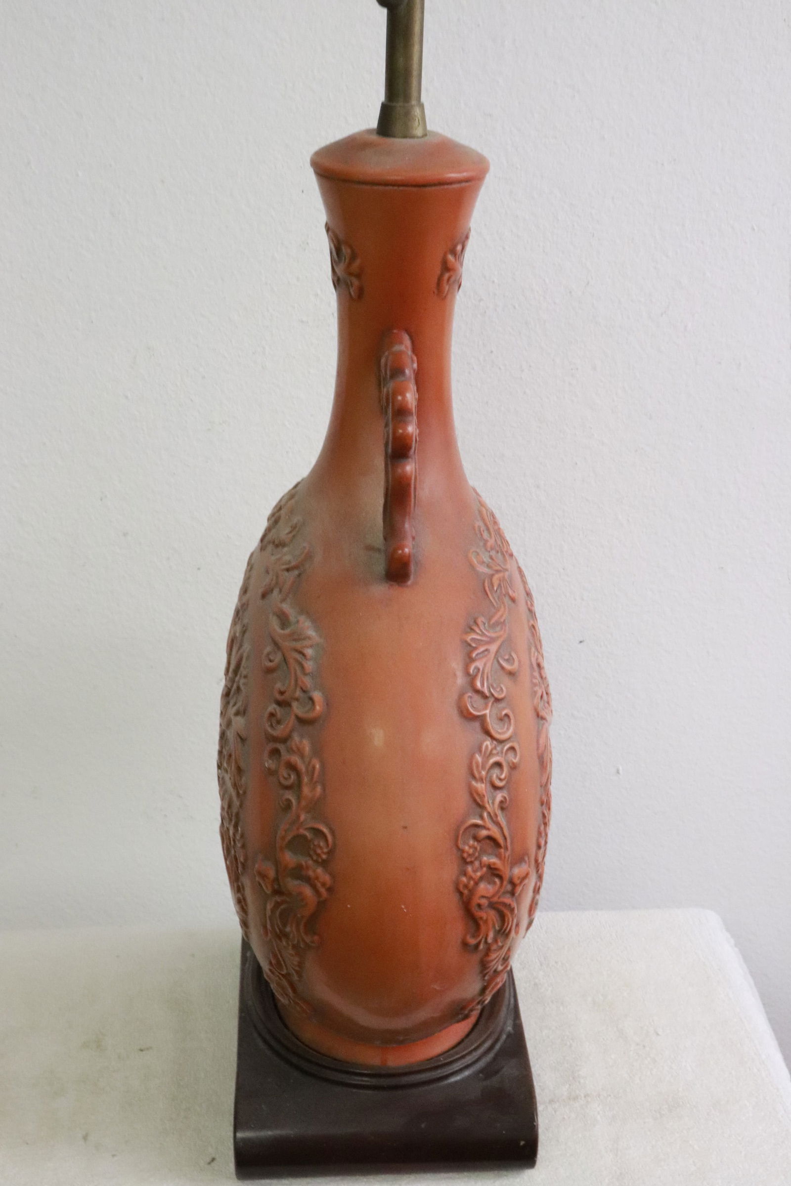 An earthenware jar made as a lamp - 5