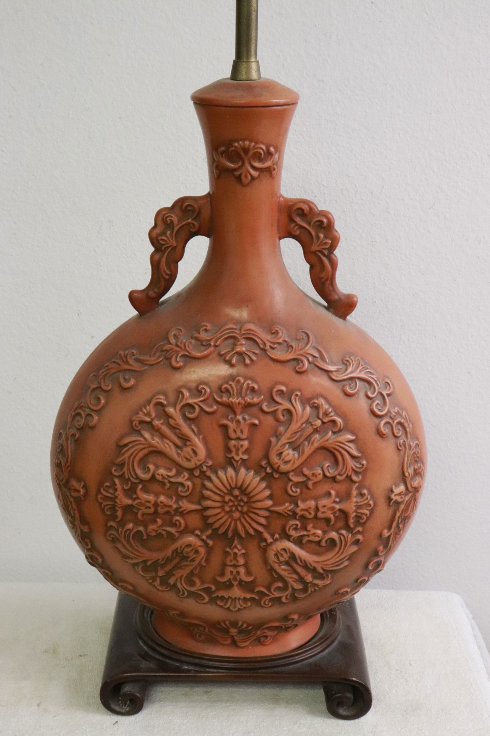 An earthenware jar made as a lamp - 6