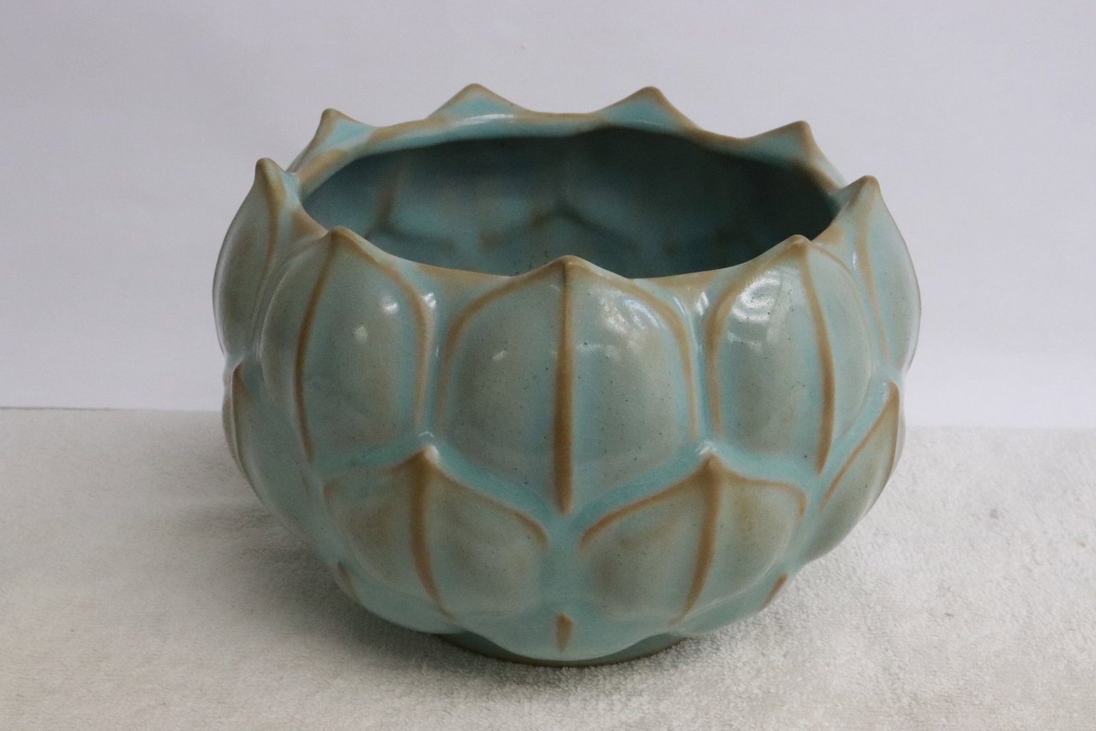 Song style porcelain censer: Song style porcelain censer in the form of lotus flower, 4.7"x7.15"dia