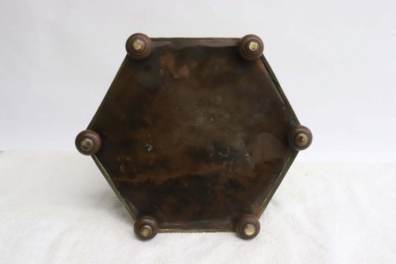 A reproduction bronze cased table clock - 6