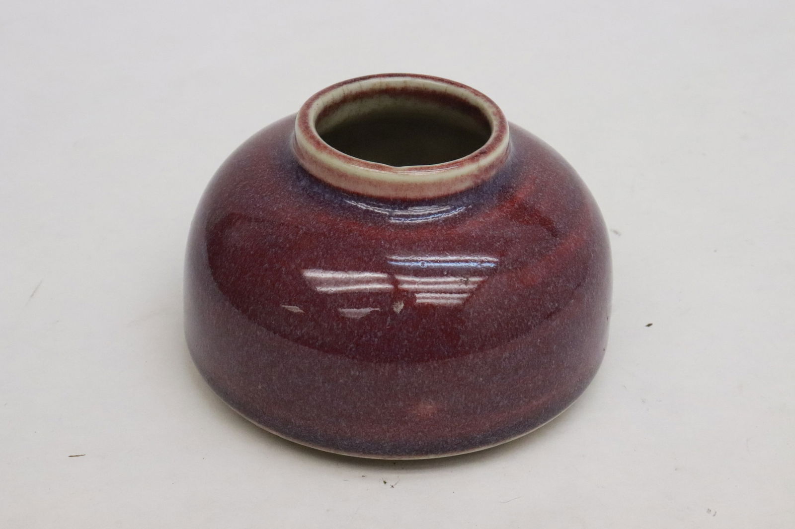 Chinese red glazed porcelain water dripper: Chinese red glazed porcelain water dripper, 2.35"x3.9"dia