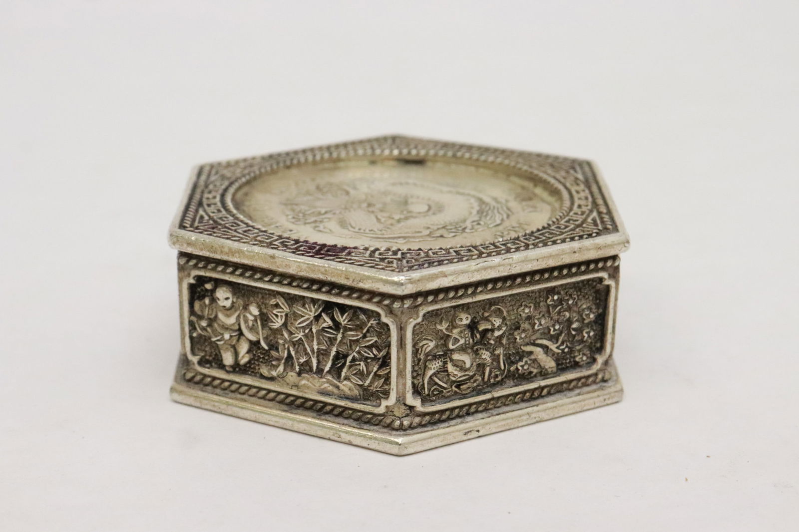 2 white metal boxes - 6