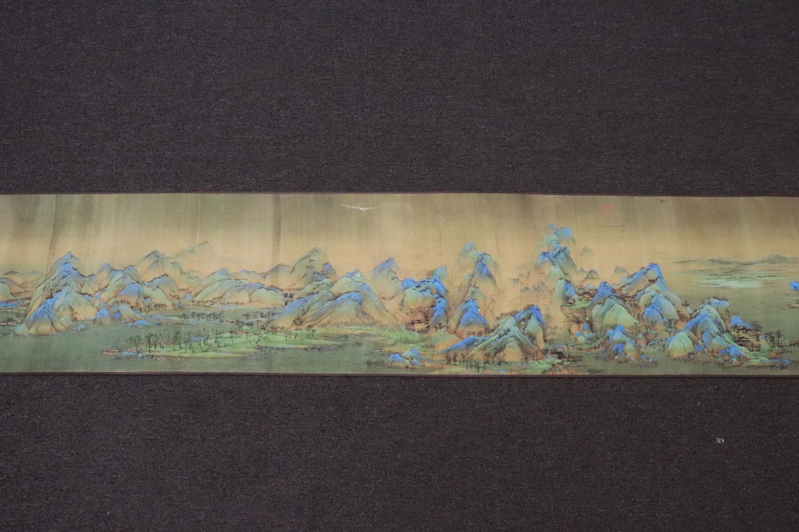 A long Chinese hand scroll - 4
