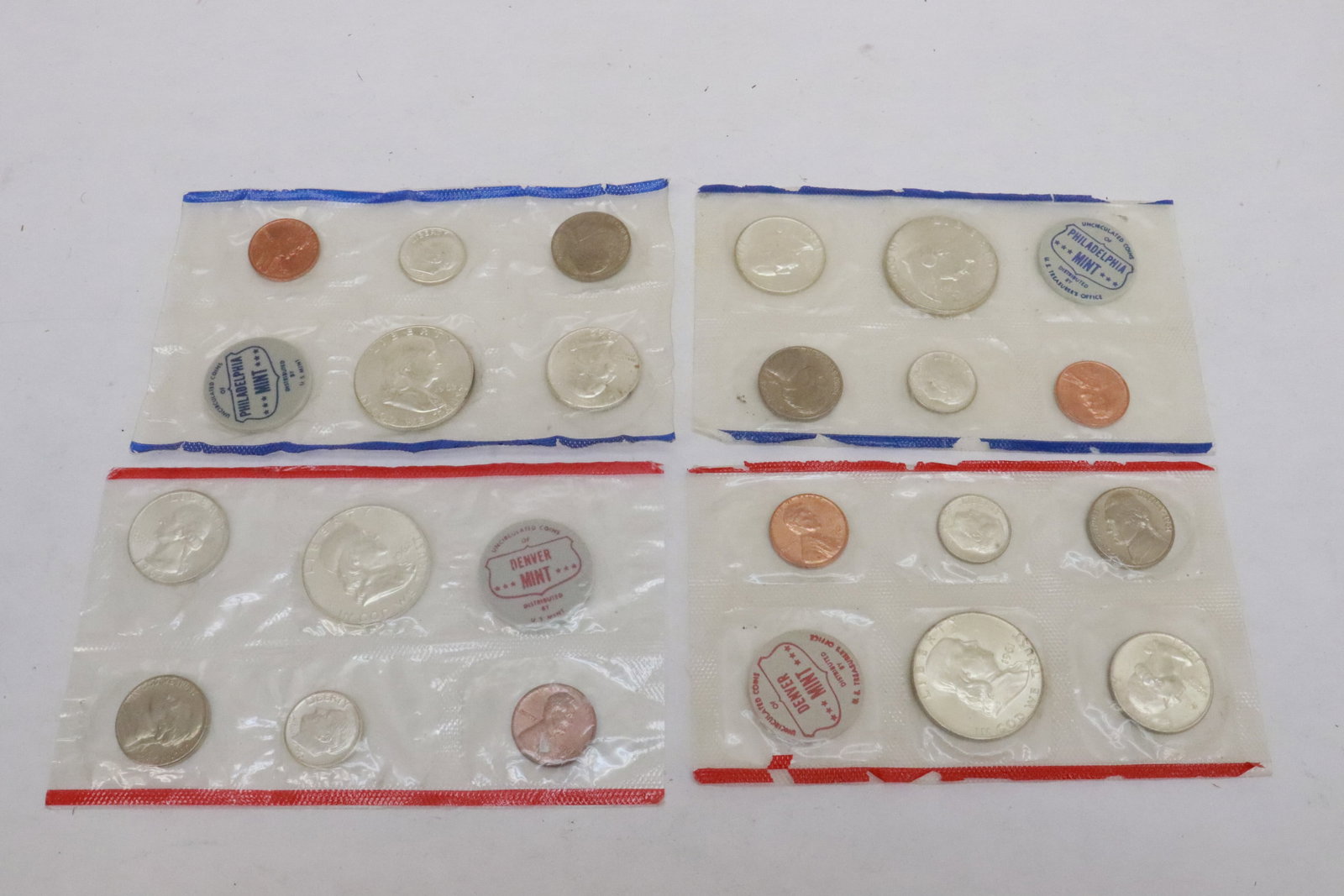 4 mint sets; 61 P & D, 62 P & D silver set (1 of 9)