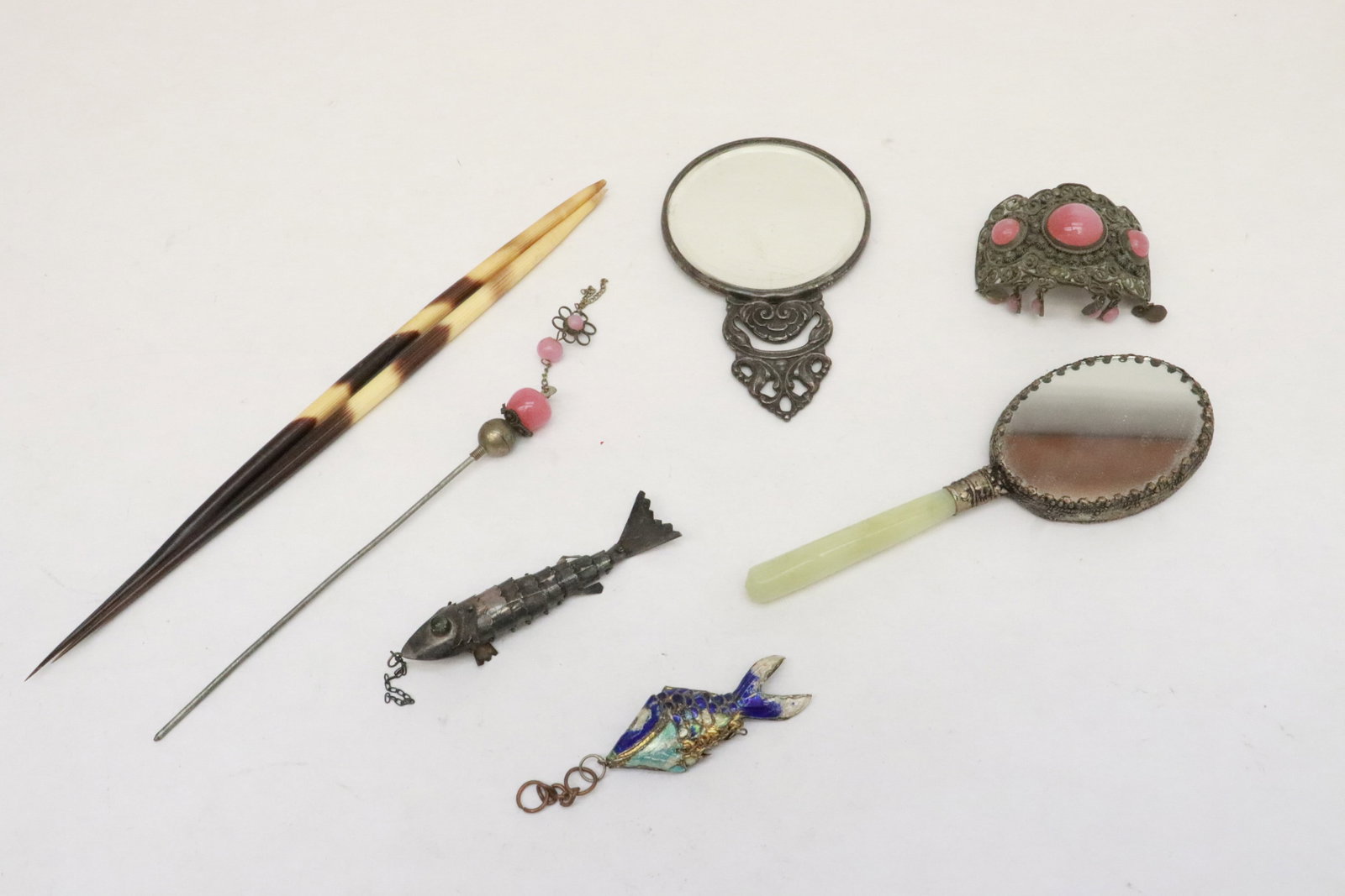 lot of misc.: 2 hand mirrors (4.85"x2.65"x0.25", 5.7"x1.9"x0.4"), 2 fish pendants (2.3"L, 3.35"L), a Chinese hairpin (2.1"x5.8"x1.3"), and pair horn(?) hairpins(?) (8.8"L, 9.25"L)