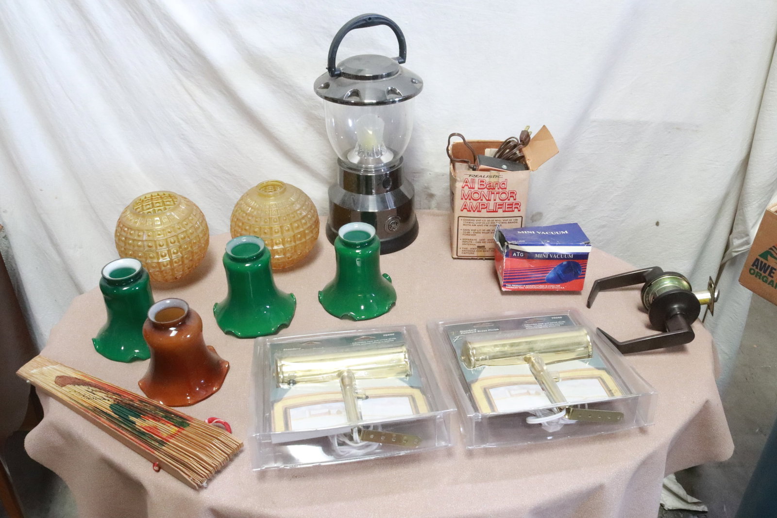 Lot of art glass lamp shades, and misc.: Lot of art glass lamp shades (4.6"x4.8"dia - 5.3"x5.8"dia), and misc.