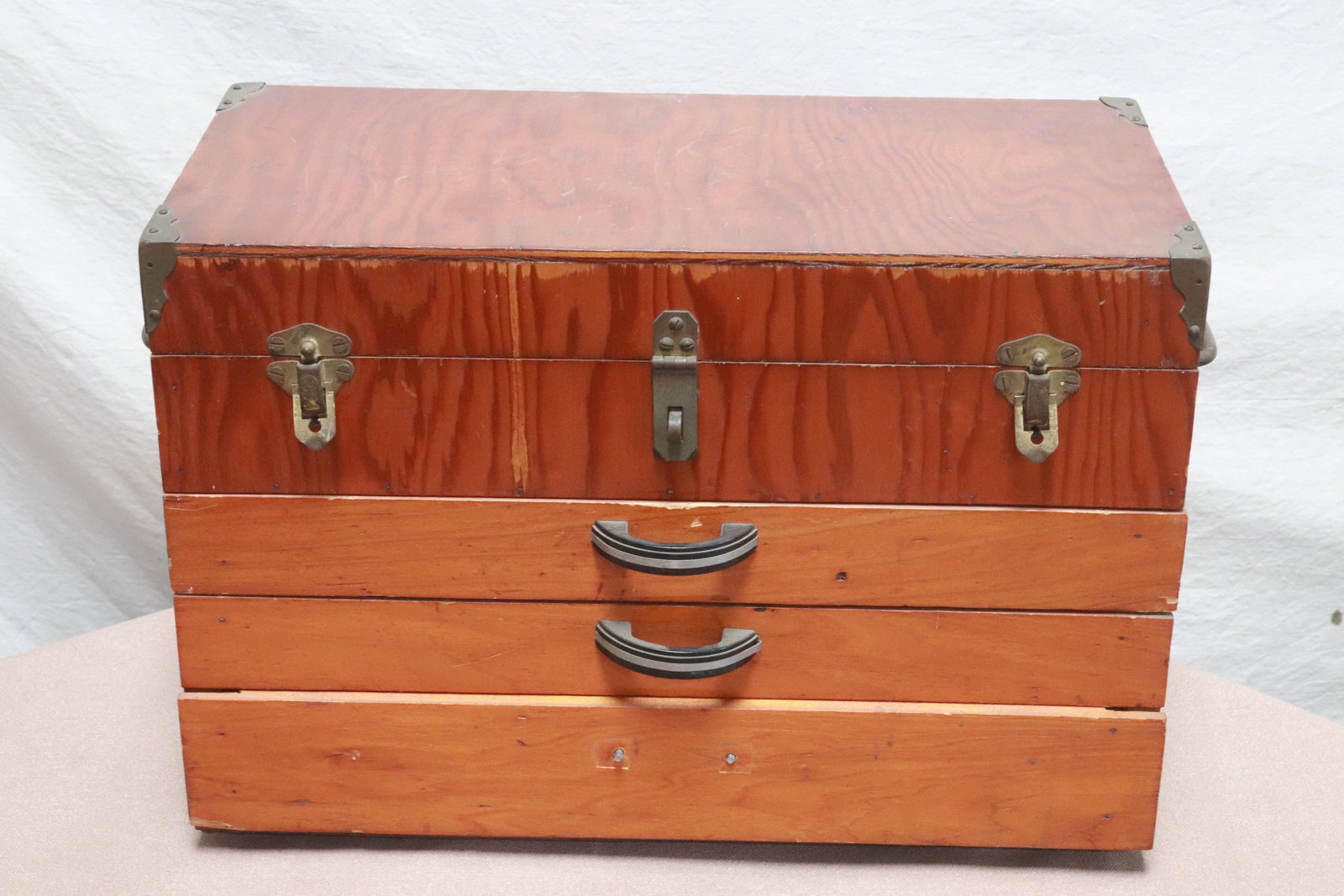 Fine wood tool/ Taco box, one draw pull missing (1 of 5)