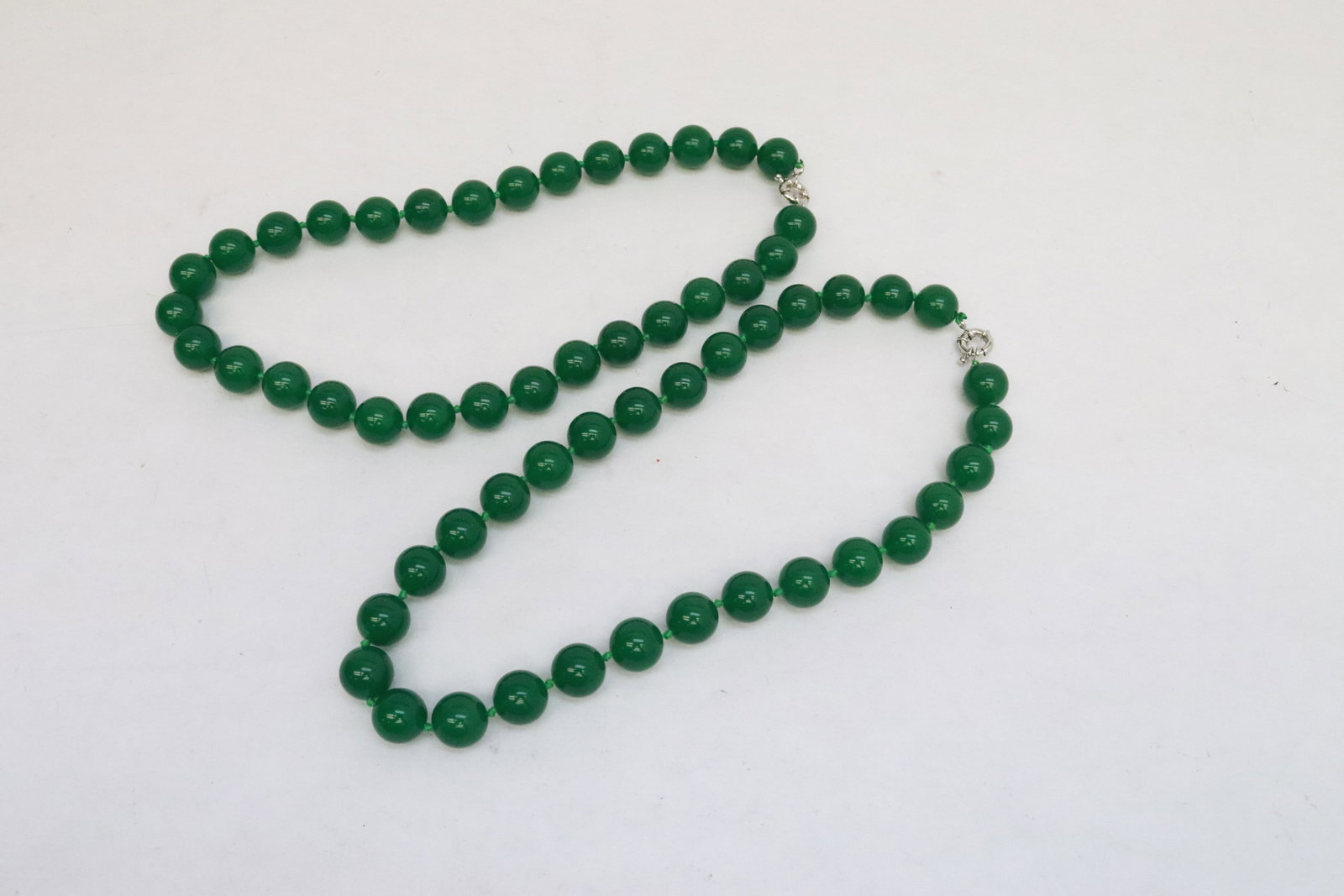 2 jadeite like bead necklaces (1 of 8)