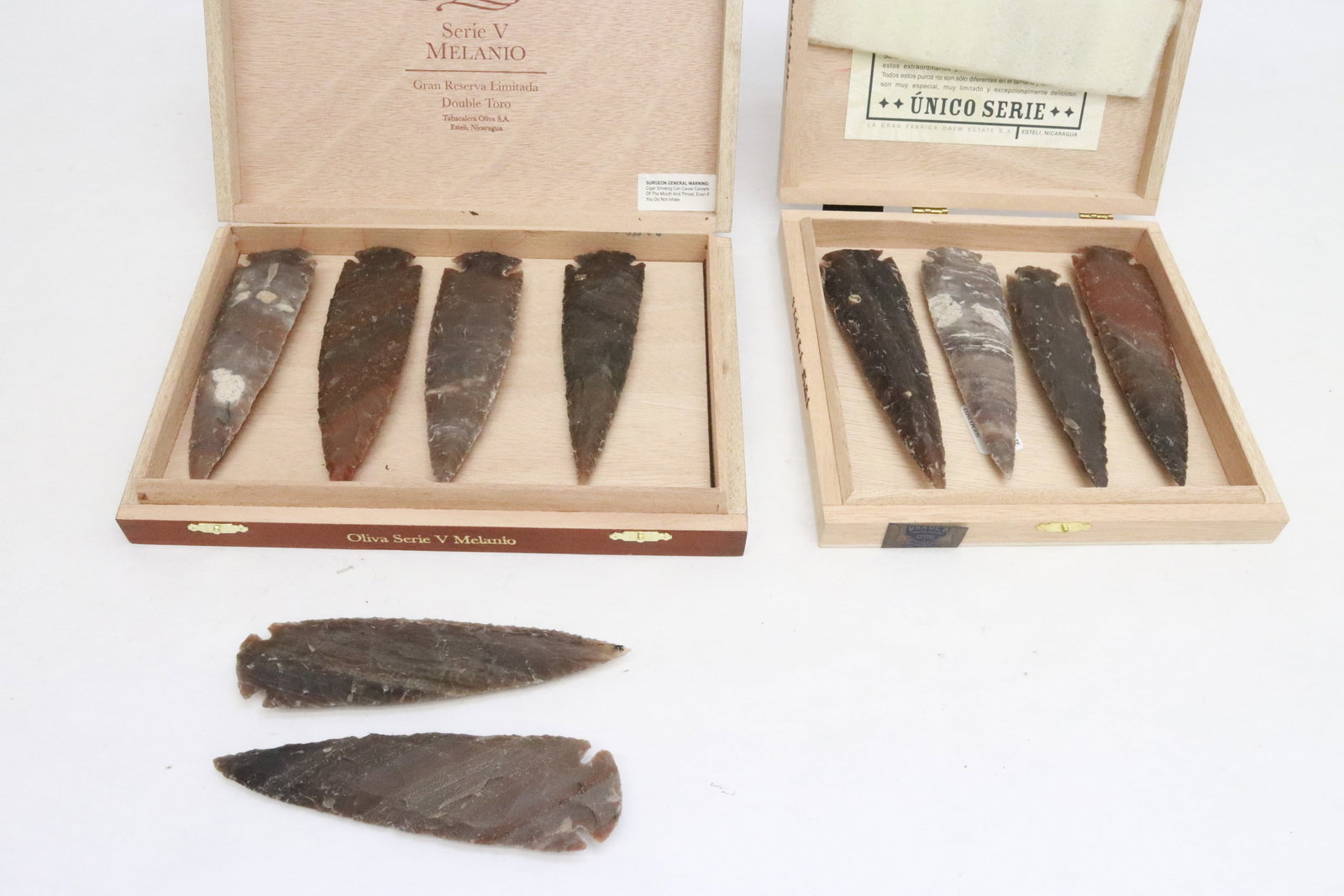 2 boxes of spear heads: 2 boxes (1.35"x8.25"x7.85", 1.5"x10.6"x7.2") of spear heads (5.85"L - 6.4"L)