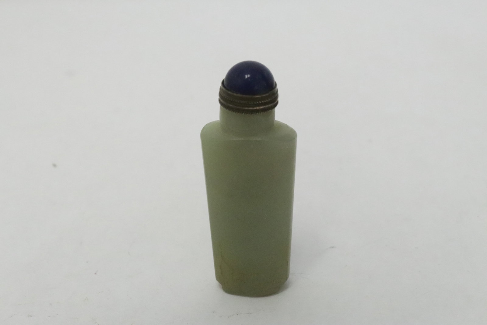 2 jade like stone snuff bottles - 4