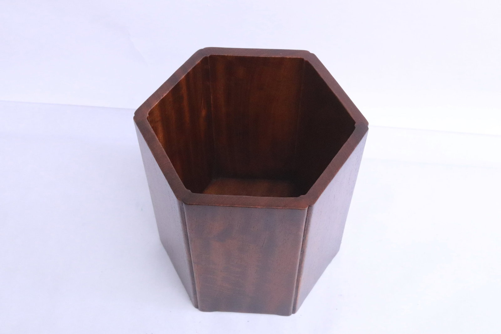 Hexagonal wood brush holder - 4