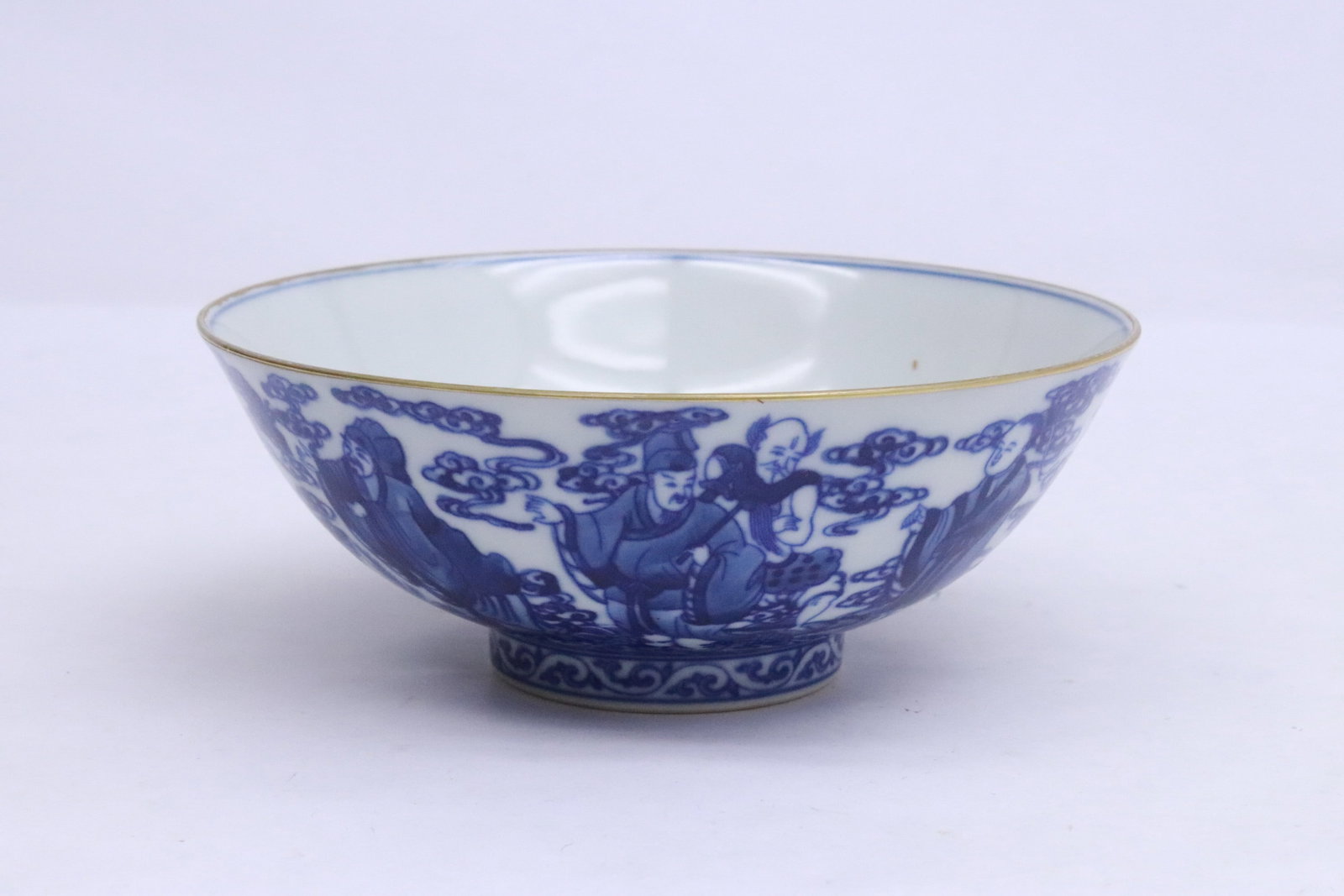 Chinese blue and white porcelain bowl: Chinese blue and white porcelain bowl, 2.7"x6.6"dia