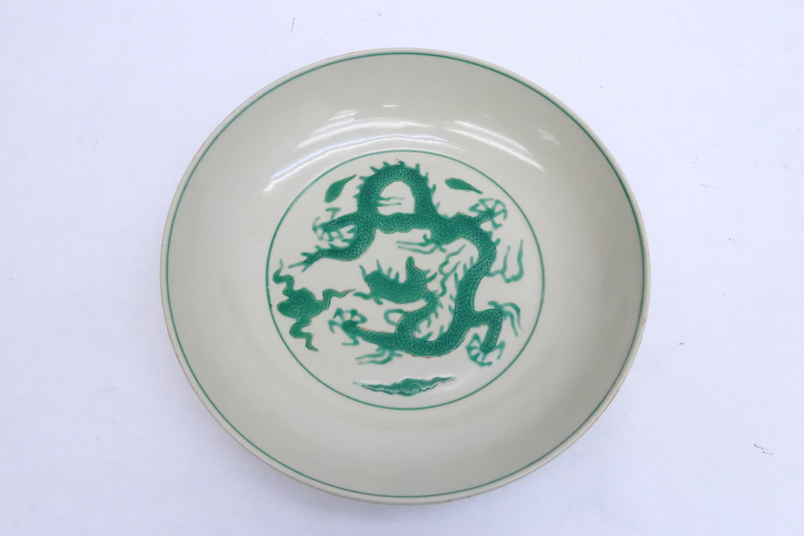 Fine Chinese green on white porcelain plate: Fine Chinese green on white porcelain plate, 1.8"x8.3"dia