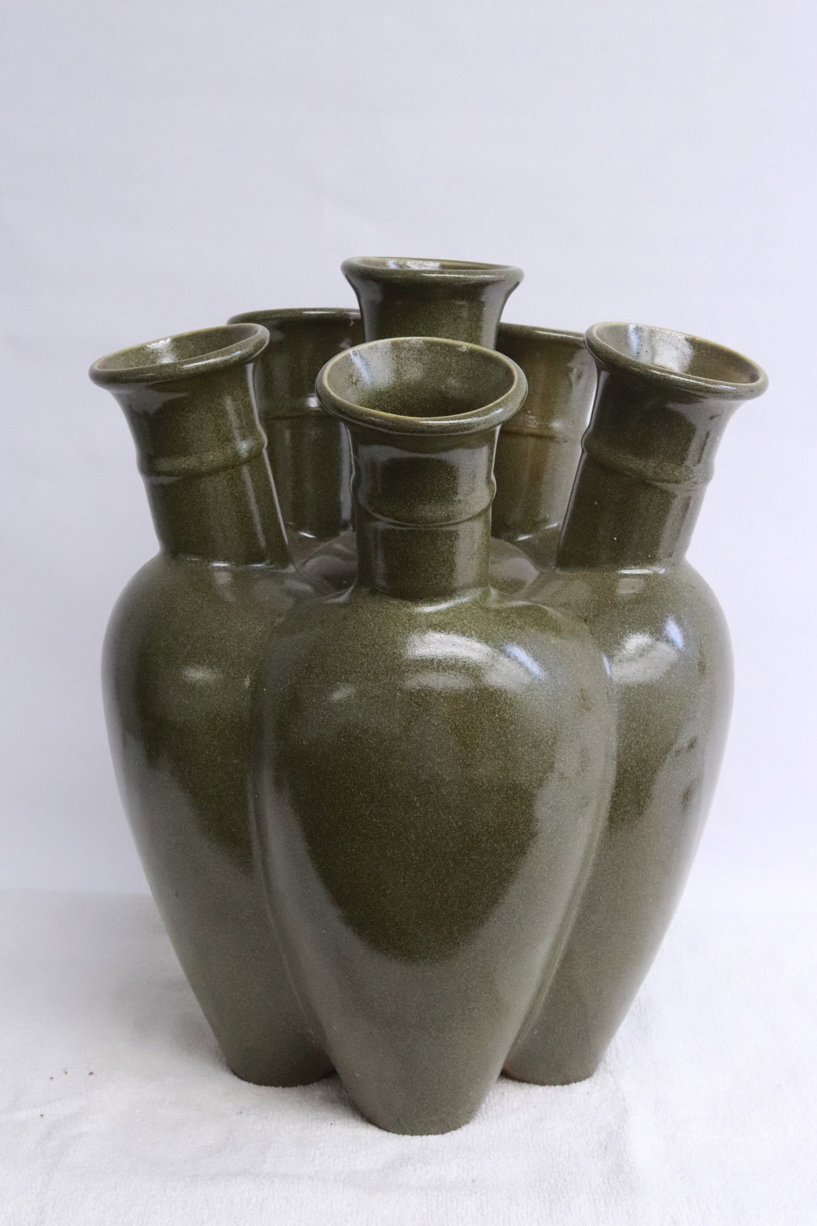 Massive Chinese porcelain 6-hole vase: Massive Chinese tea glazed style porcelain 6-hole vase, 12.85"x10"x10"