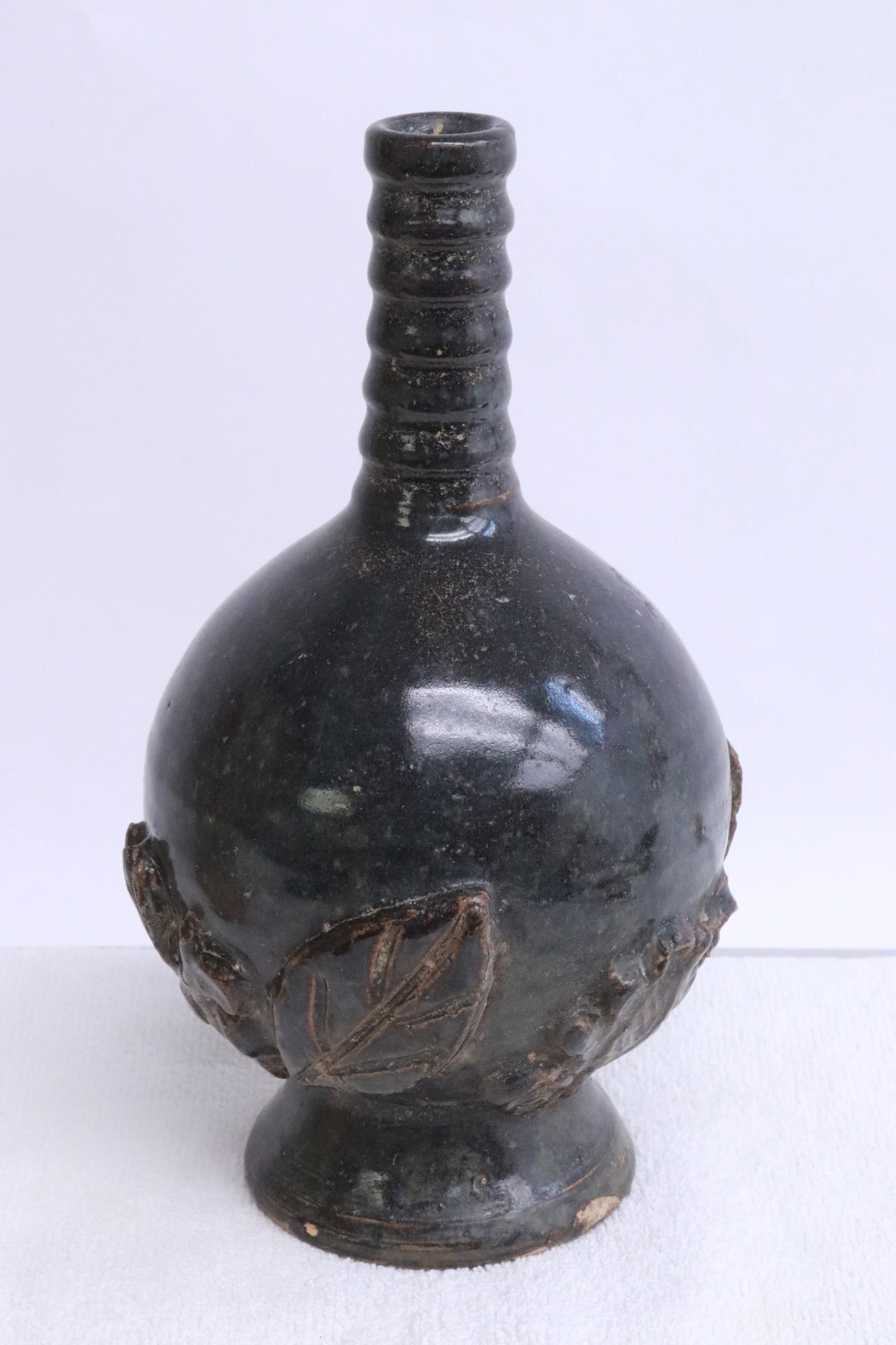 2 earthenware pieces - 3