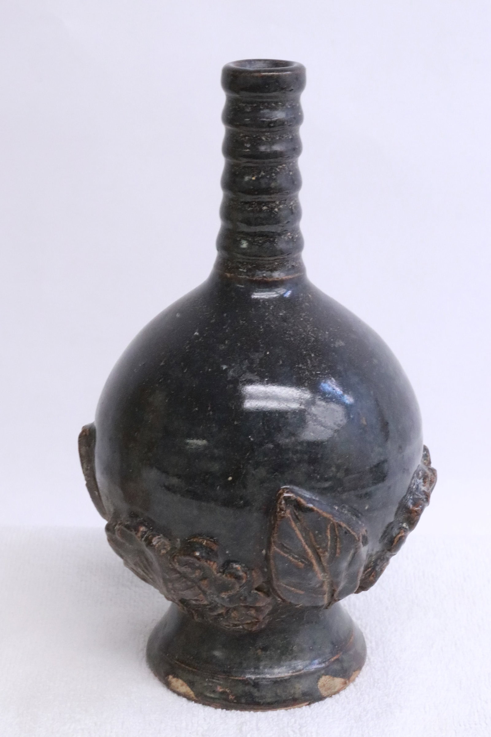 2 earthenware pieces - 4