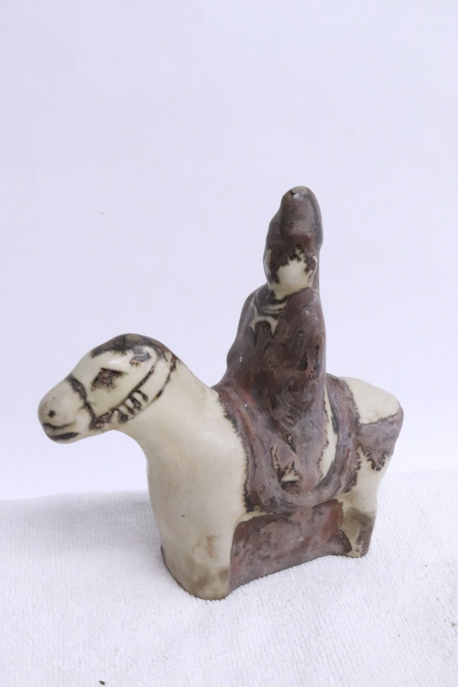 5 pieces Chinese earthenware - 5