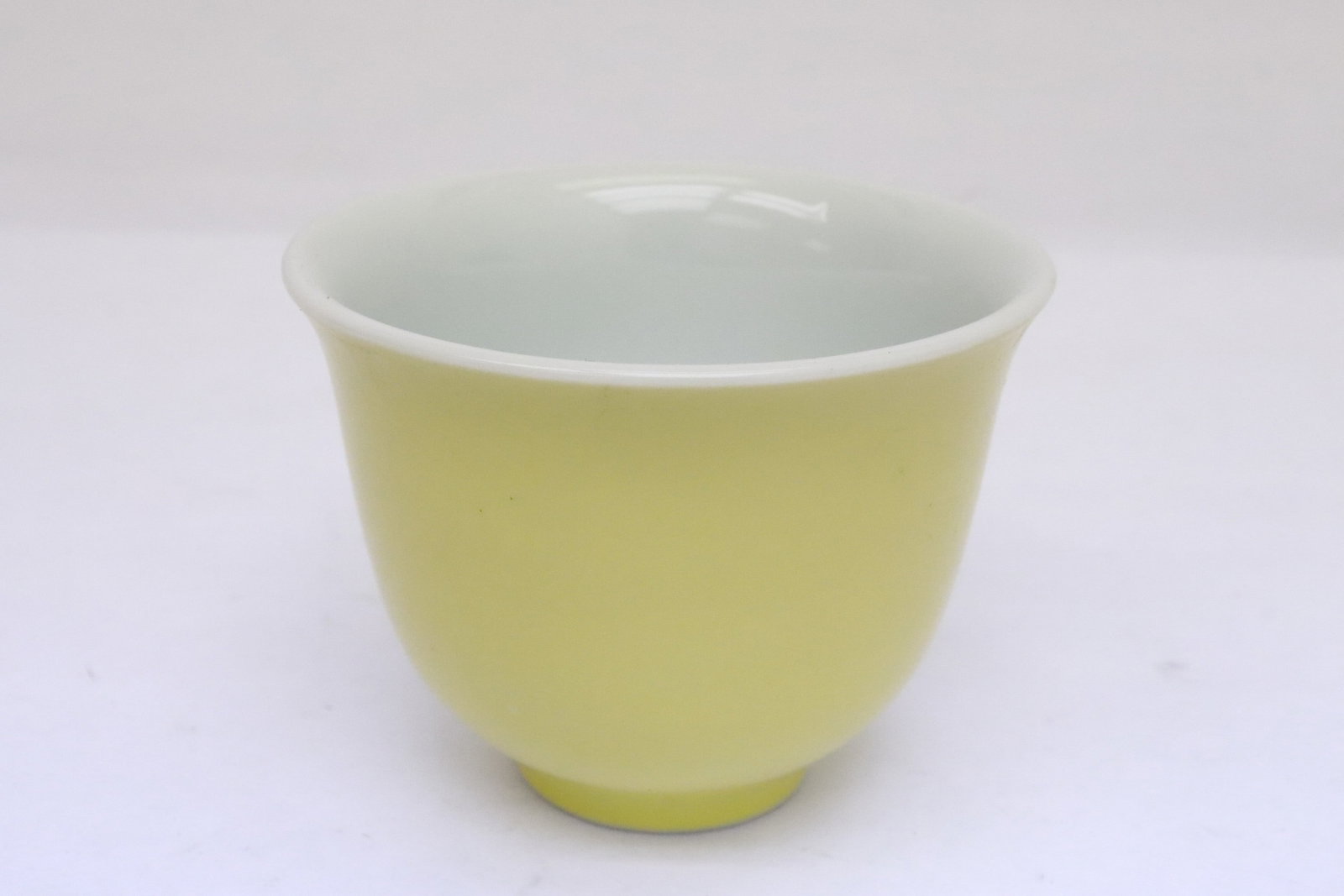 2 yellow glazed tea cups - 5
