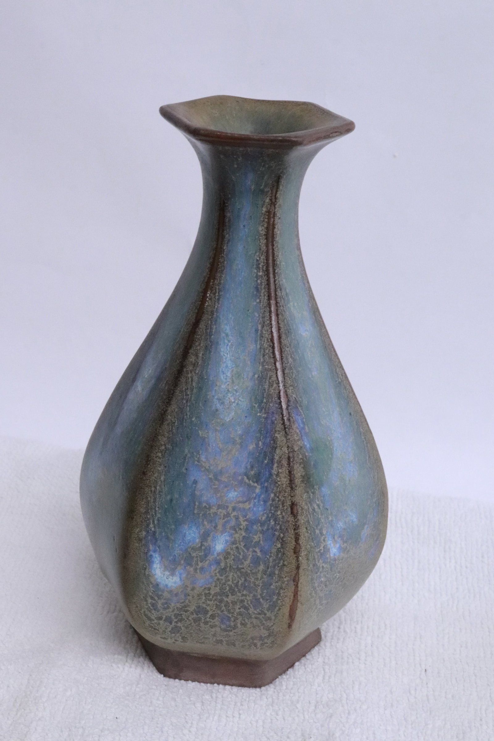 2 porcelain vases - 6