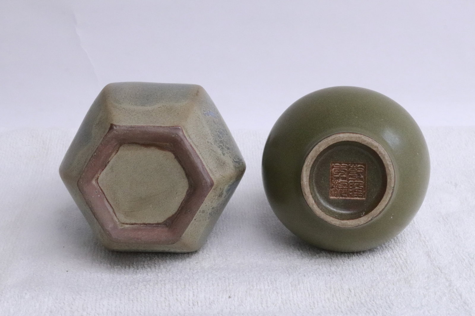 2 porcelain vases - 9