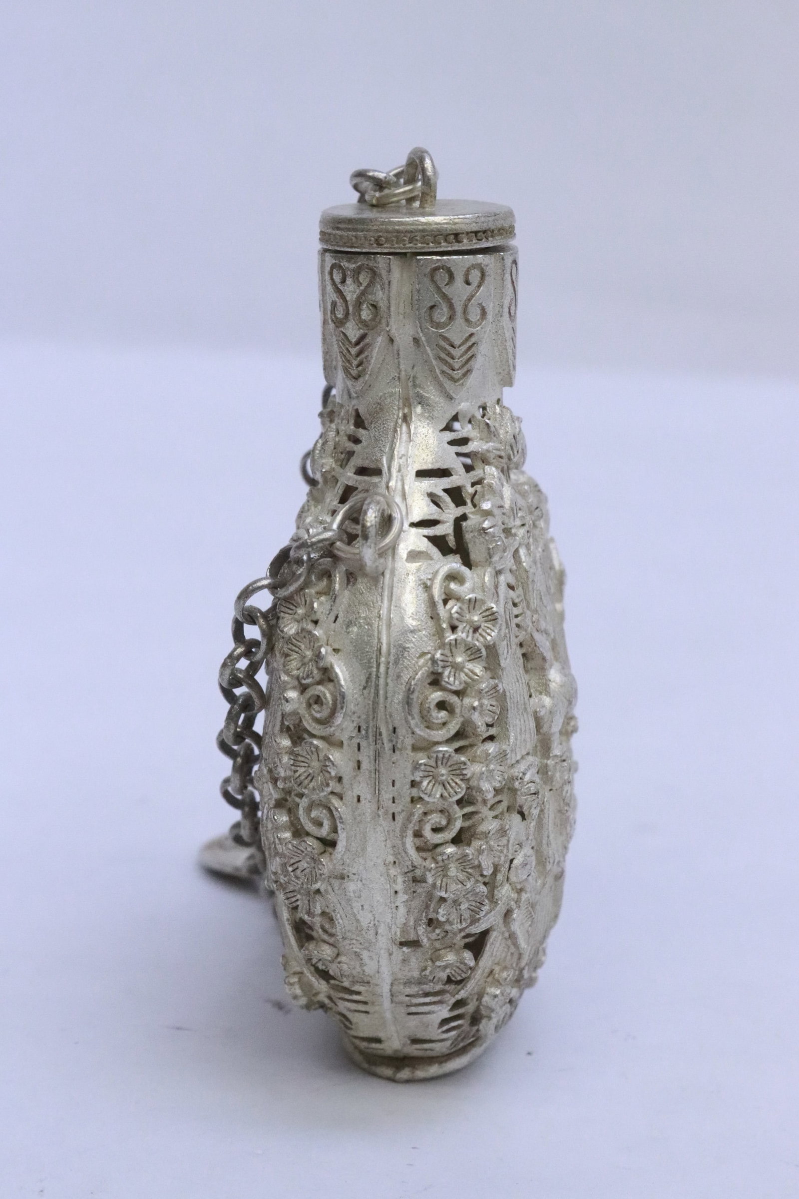 2 white metal scent bottles - 6