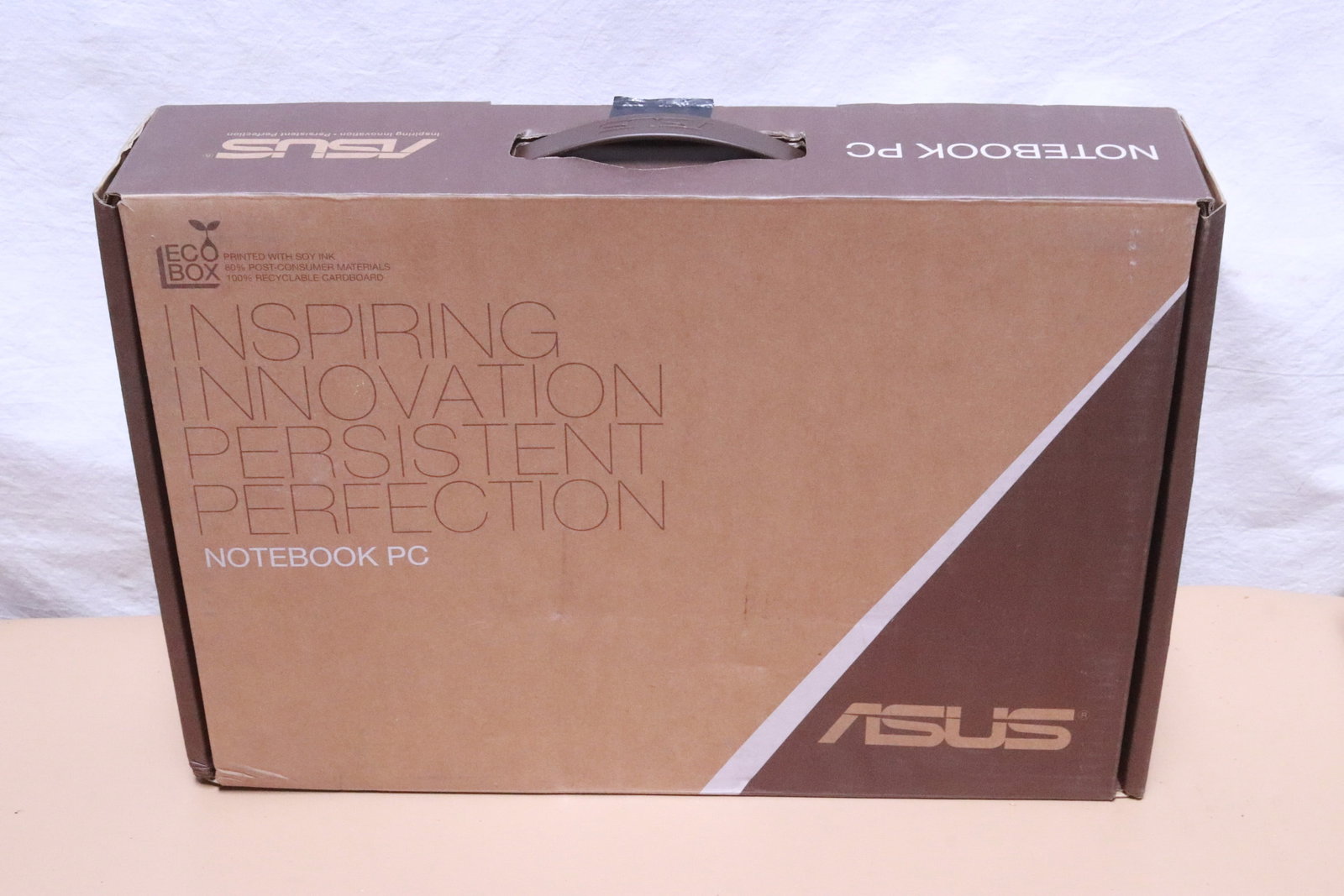 4 laptop computers, all NIB - 8